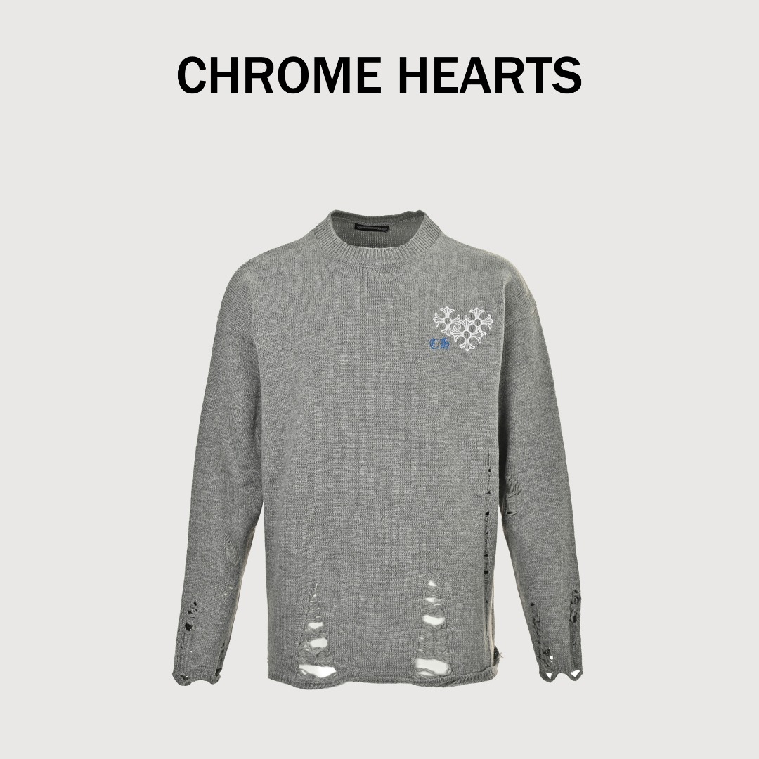 本地自取💰260
Chrome Hearts CH 克罗心25ss刺绣圆盘梵文十字架破洞针织毛衣套头

好看到掐人中的款式男女同款搭配黑白色太出片 

实物好看 上身好看 日常穿好看 拍照更出片 
很难不买 给我买它!!! 

相信我 谁也拒绝不了这样一个机长款的克罗心外套 
在老版本的基础上扩大了版型 上身宽松有型 下摆外扩休闲款设计 胖人显瘦到极致 瘦人限高有档次 

万元ZP打版 1:1完美还原 单穿叠穿都好看 男女都可以轻松驾驭 

如果你更在意品质 也要尊重价格 和市面上那种薄的透底一穿起球的垃圾货完全不是一码事 如果说款式让你一眼发亮 那品质才是你更应该关注的点 相比价格我们抓的是品质 我家货拿过的客户懂得都懂

️️️市面上毛衣普遍是苞芯纱材质 我们用的是莫代尔 相比包芯纱的优点很直观： 成本高 价格高 密度高 比较费开发者的钱 让我们少赚了很多 另外就是细腻 上身不渣 抗起球 高档 我们是良心做货人 不用包芯纱 包芯纱除了便宜以外 其他的真的一无是处 缩水起球勾线扎人 他样样精通 

2024年了 谁穿衣服不希望出门有面儿 板板正正？质量决定上身效果 质量差再好的款式也是城乡结合部气质 我们只做长久生意 质量决定人品 拿回去放心穿放心洗 版型品质绝对让你眼前一亮 只做对版高品质 做高货硬货 拒绝垃圾货 拒绝快餐货 良心品质 良心价格 你值得拥有 ！

颜色：黑色 米色 灰色
尺码:S M L