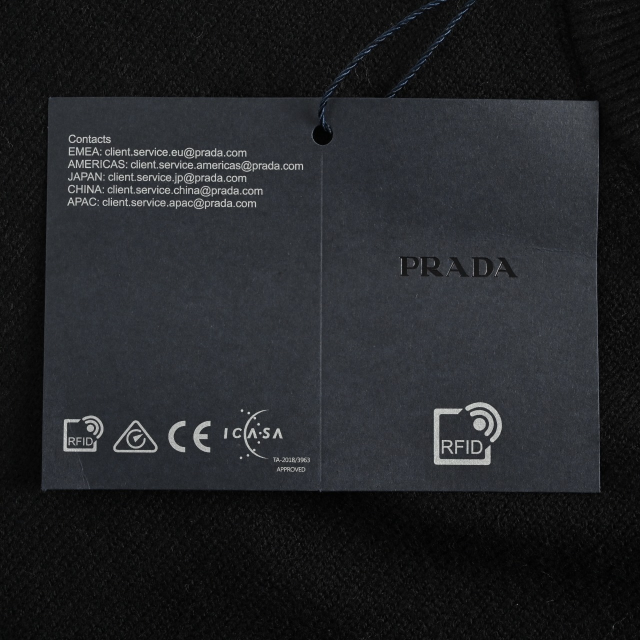 Prada 普拉达 25Fw 经典三角标圆领针织毛衣