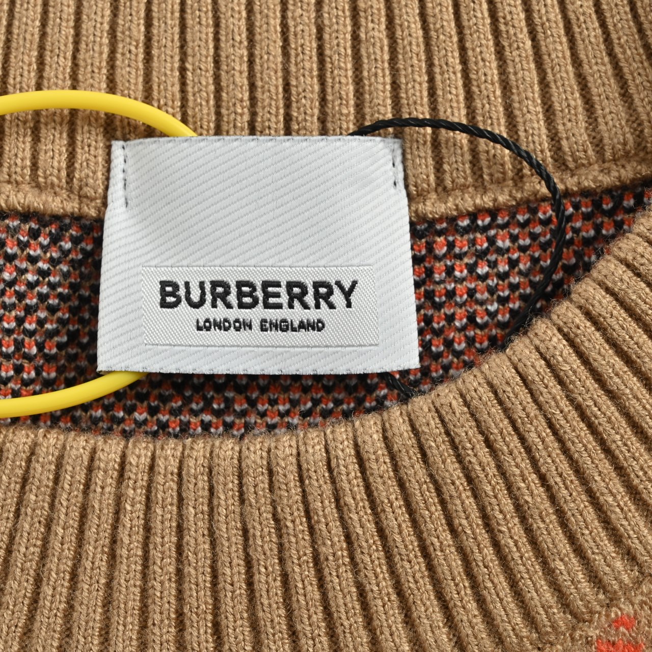 Burberry/巴宝莉 25Fw 斜格纹圆领针织毛衣 经典针织条纹毛衣 定染纱线
