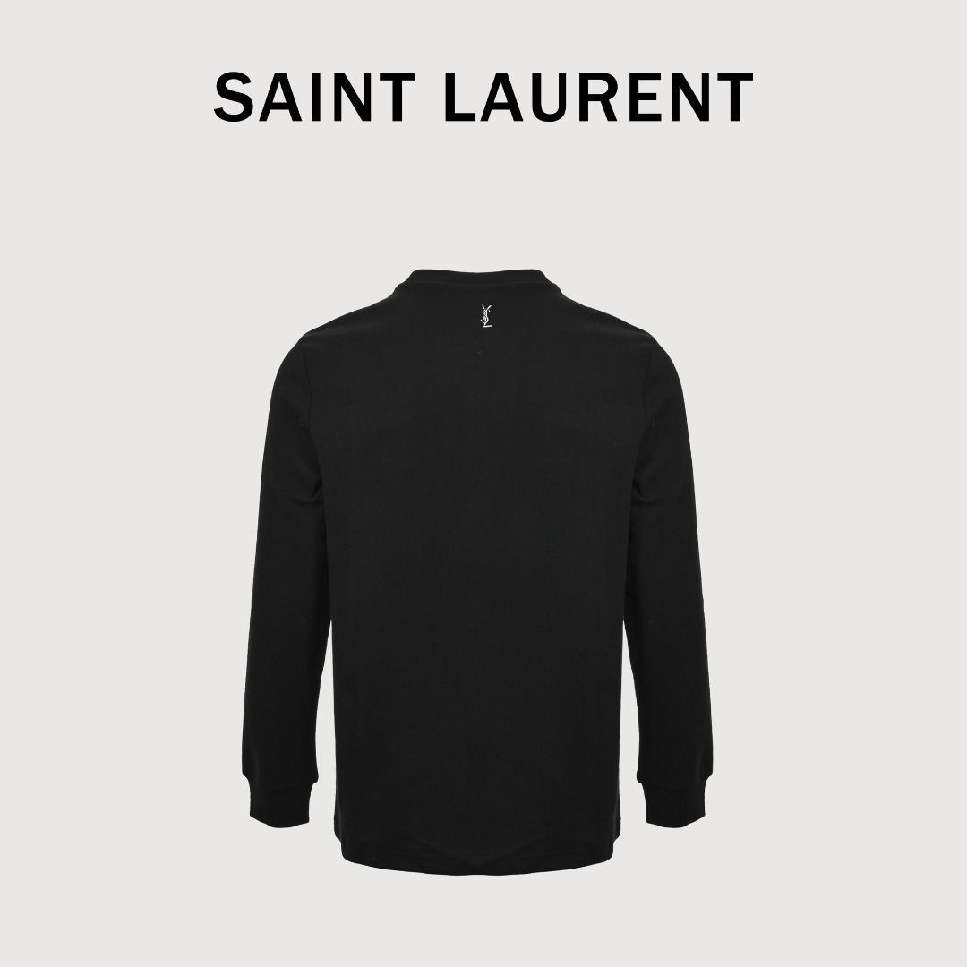 本地自取💰160
SAINT LAURENT/圣罗兰 25Fw 胸口字母logo刺绣长袖T恤
定织定染 水洗柔滑长绒棉、克重310克、最新专柜款,打底衫长袖
胸前字母logo撞色刺绣 后领YSL字母刺绣
田岛进口高密度刺绣工艺,色彩鲜明,线条感十足,彰显经典大方。上身效果满分!
颜色:黑色,白色
Size: M-XXXL8