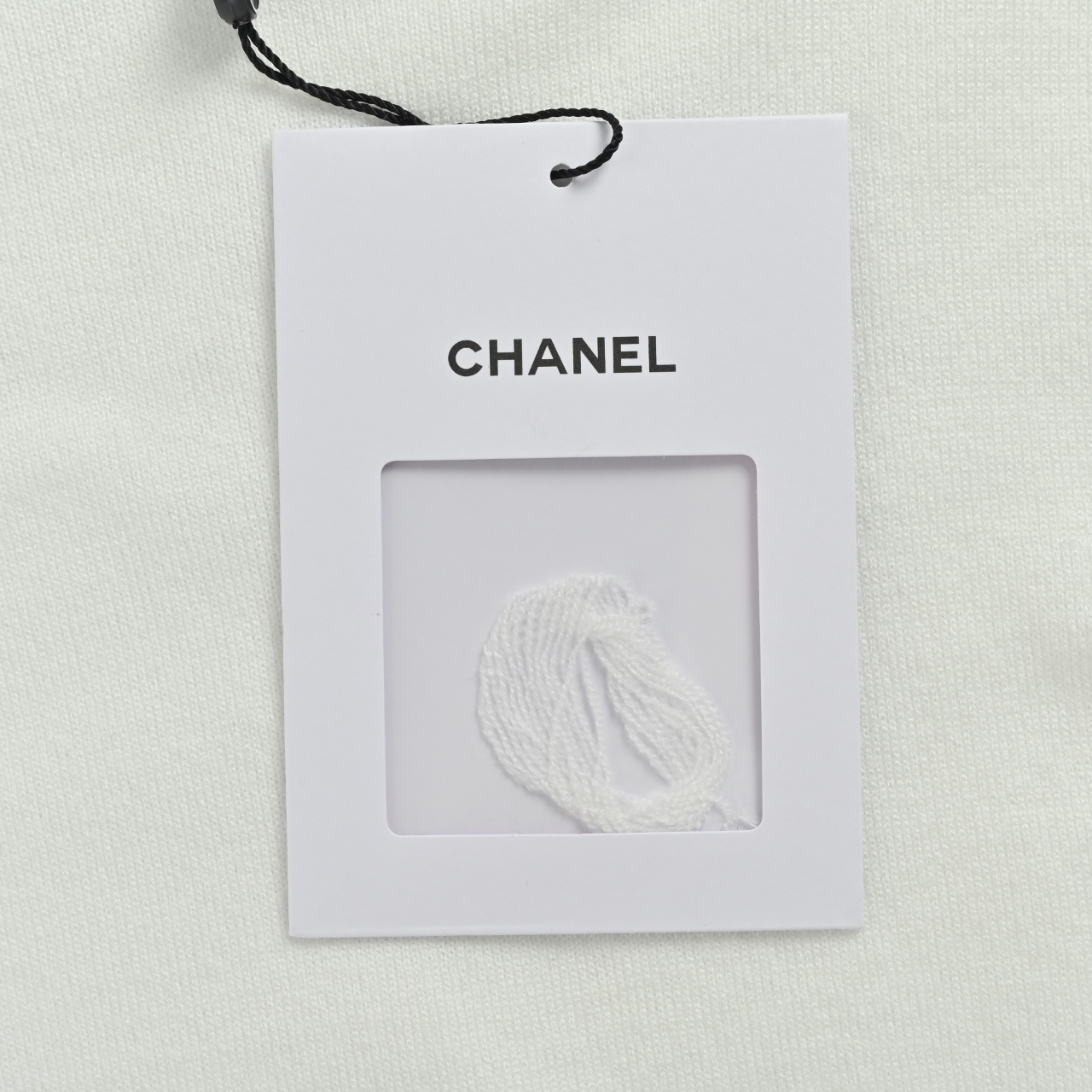 Chanel/香奈儿 镶钻LOGO毛衣 女款-莆田鞋,莆田鞋货源,高仿鞋,高仿鞋货源,安福档口,莆田高仿鞋,莆田鞋批发,高仿鞋批发,莆田高仿运动鞋,高仿运动鞋,莆田运动鞋 Chanel/香奈儿 镶钻LOGO毛衣 女款