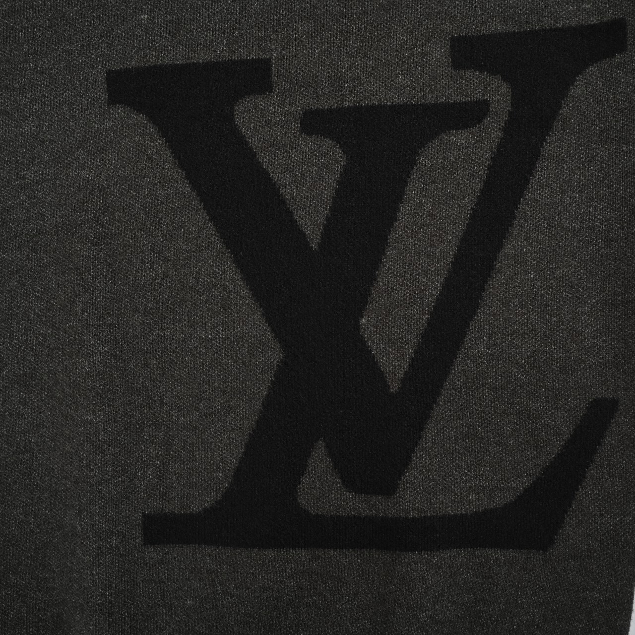 Louis Vuitton/路易威登 25Fw 大号老花字母logo半拉链针织毛衣