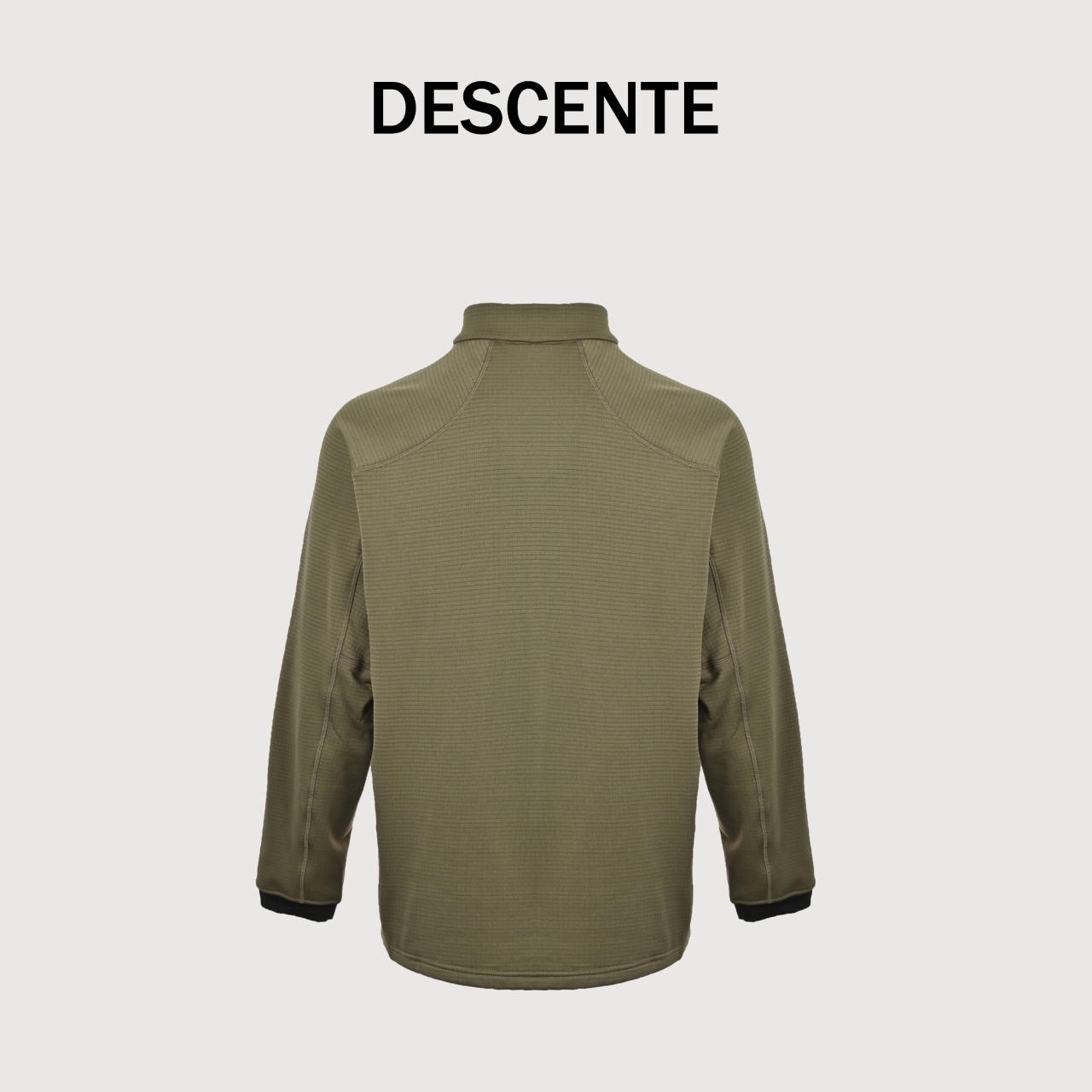 本地自取💰220
DESCENTE迪桑特RWSB男女POLARTEC抓绒亲肤保暖滑雪中层针织套头衫
内搭秋冬新款 透气 保暖 上身特别舒服、 外穿 打底 运动 多场景穿搭 达人必备!
迪桑特的面料大家应该都清楚,全部定制客供,不是一般面料能够比拟的。前期上的很多迪桑特的东西,都非常受大家的欢迎,本期这款长袖加绒T,绝对也是给大家一个福利!
高弹力尼龙客供面料,手感质感乃至上身体验感都绝佳。速干紧身,高弹力面料上身非常有型。健身,休闲,运动穿着绝对是你不二的选择!
Size: M-3XL