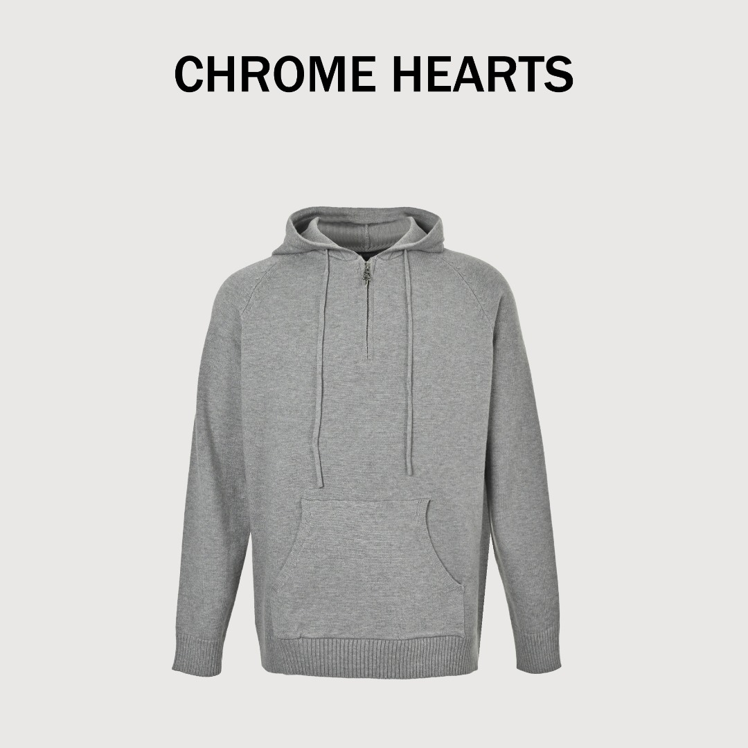 Chrome Hearts CH 克罗心CH/贴布皮标针织连帽毛衣 订购原版开模 历时一个月终于出货了,简直太爱了 上身真的超级帅.随意翻翻街拍 就能发现明星们都把它当作收藏级的毛衣,男女轻奢主义通勤必备单品.开发全网最高版本 从打版到做货耗时1个月,订制定制全套辅料,高端大气 档次十足! 整件衣服为纯棉针织毛线进口机织 颜色:灰色