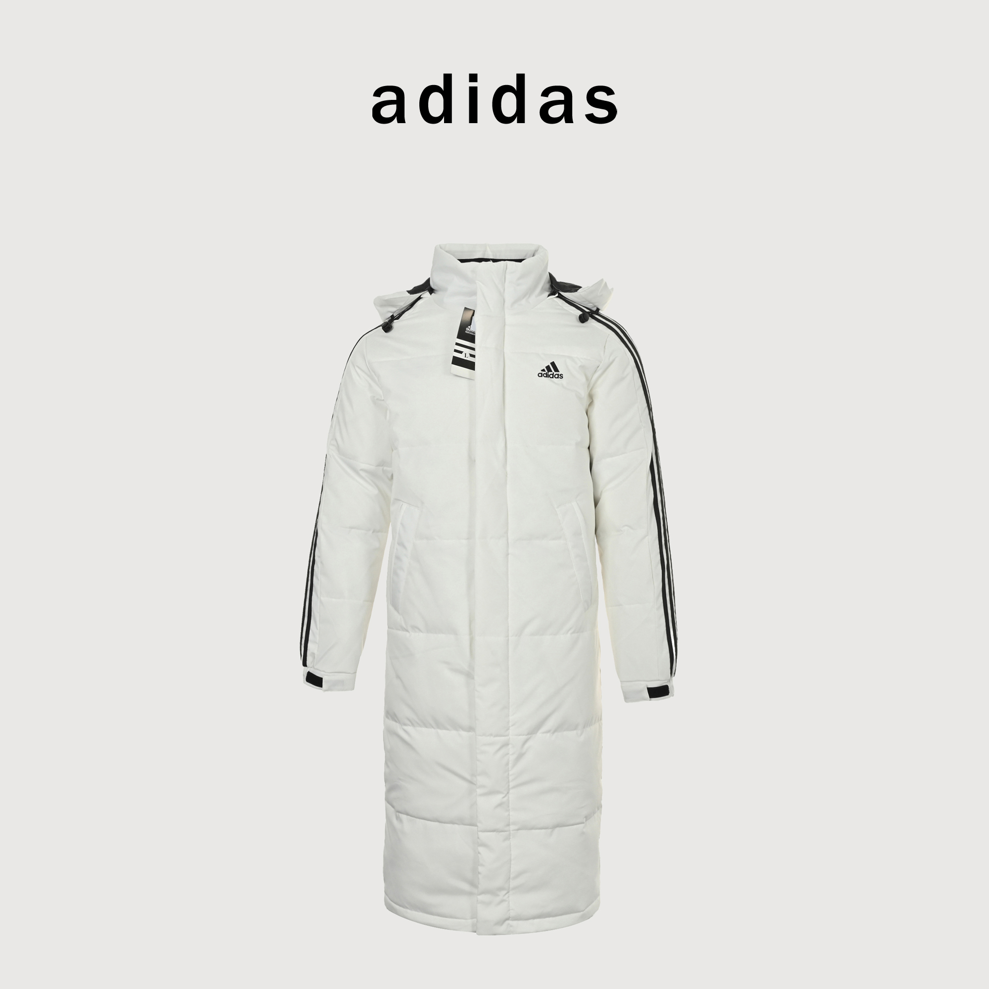 本地自取💰450
Adidas 阿迪达斯 2025年冬季 男女情侣款中长款连帽羽绒服
超级保暖效果贼好 今年冬天一定冷 加厚的设计 让这个冬天不在冷了 还有超长设计 直接可以到小腿肚 上身效果非常好 整个身体都保暖了 男女款 任何人都驾驭 衣服胸前经典小Logo经久不衰 专柜品质 厚实又保暖 冬天一件足够 做工精细 内里车工走线非常工整 但是这款在保暖上绝对不输给任何羽绒服 它能牢牢锁住温度 长款的造型 温暖到脚脖 女士最爱这样的款式 舒适柔软的用料 贴身透气吸汗 喜欢长款的情侣一定不要错过这款棉衣 自留款 难得一见 一直到年底都有货
L SIZE:M-3XL