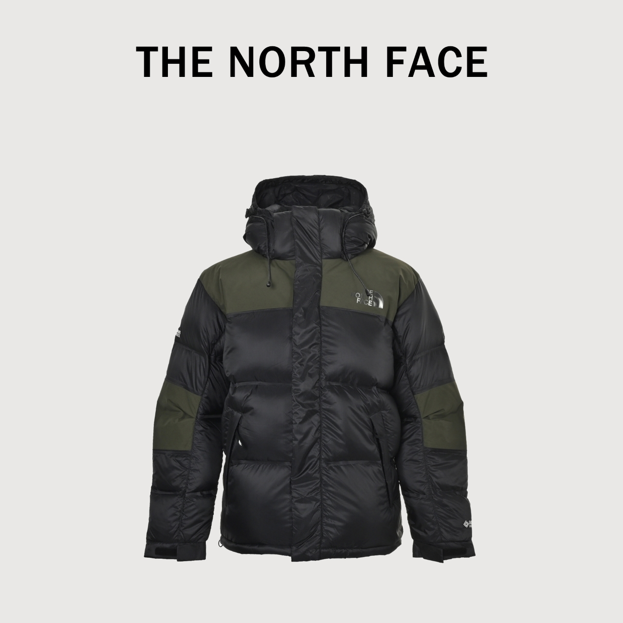 本地自取💰580
THE NORTH FACE 北面/TNF 23SS 巅峰系列97'S 大巅峰限定PRO加强版羽绒夹克
1:1专业复刻!三色齐发，史诗级!重工爆款，北面Tnf巅峰系列极寒功能性Gtx防风防水防雪面料!喜马拉雅，无缝压胶系列羽绒服!各路明星今年带货，关晓彤同款，申敏儿同款!上身超好看!
THE NORTH FACE Summit Pro Down Jacket巅峰系列 拼色拉链连帽长袖含羽绒外套冬季情侣款97'S大巅峰限定PRO加强版羽绒夹克 男女同款①区别于去年款在于此款连帽不可隐藏在衣领里②GORE-TEX面料耐磨耐洗20年穿不坏，可防十级大风中雨中雪防水无压力
③前后胸反光烫印LOGO 实物无论从手感还是视觉都满屏高级
④RDS优质鹅绒鹅绒含量高达90%于常规羽绒来说更轻更暖更蓬
⑤帽子、下摆处有抽绳不同场景选择抽紧阻绝寒气侵入
在北面的高端系列里算是最适合日常穿着的一款！
颜色:拼白 拼绿 拼黑
A0 SIZE:S-XXL
