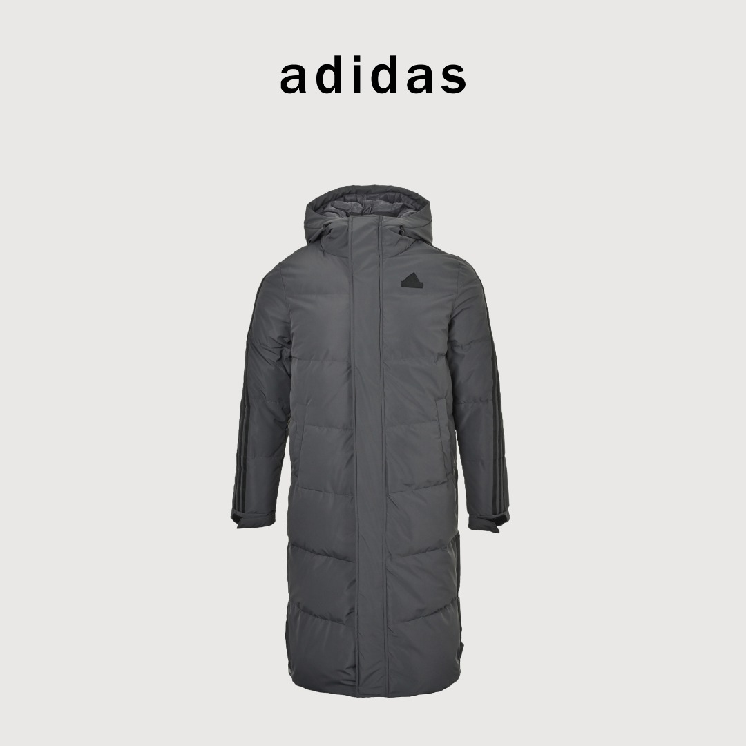 本地自取💰530
Adidas 阿迪达斯 三条杠保暖专柜长款落肩款羽绒服
明星同款阿迪羽绒服 adidas 休闲舒适保暖长款羽绒服 男女同款  面料采用原版定制防水防静电布料 内里采用尼龙双层封禁设计 过膝长款设计超级保暖 分区填充300克标准80白鸭绒 蓬松度超好 轻便不厚重 拉链带有定制logo 袖子侧边经典三条杠 内里配备口袋 胸前刺绣硅胶小标 清晰立体又饱满 袖口松紧设计更加防风保暖 下摆按扣设计可随意调节 方便户外行动 宽松的版型不挑人 穿上就是行走的棉被 丝毫不惧寒冬 
L SIZE:S-XL