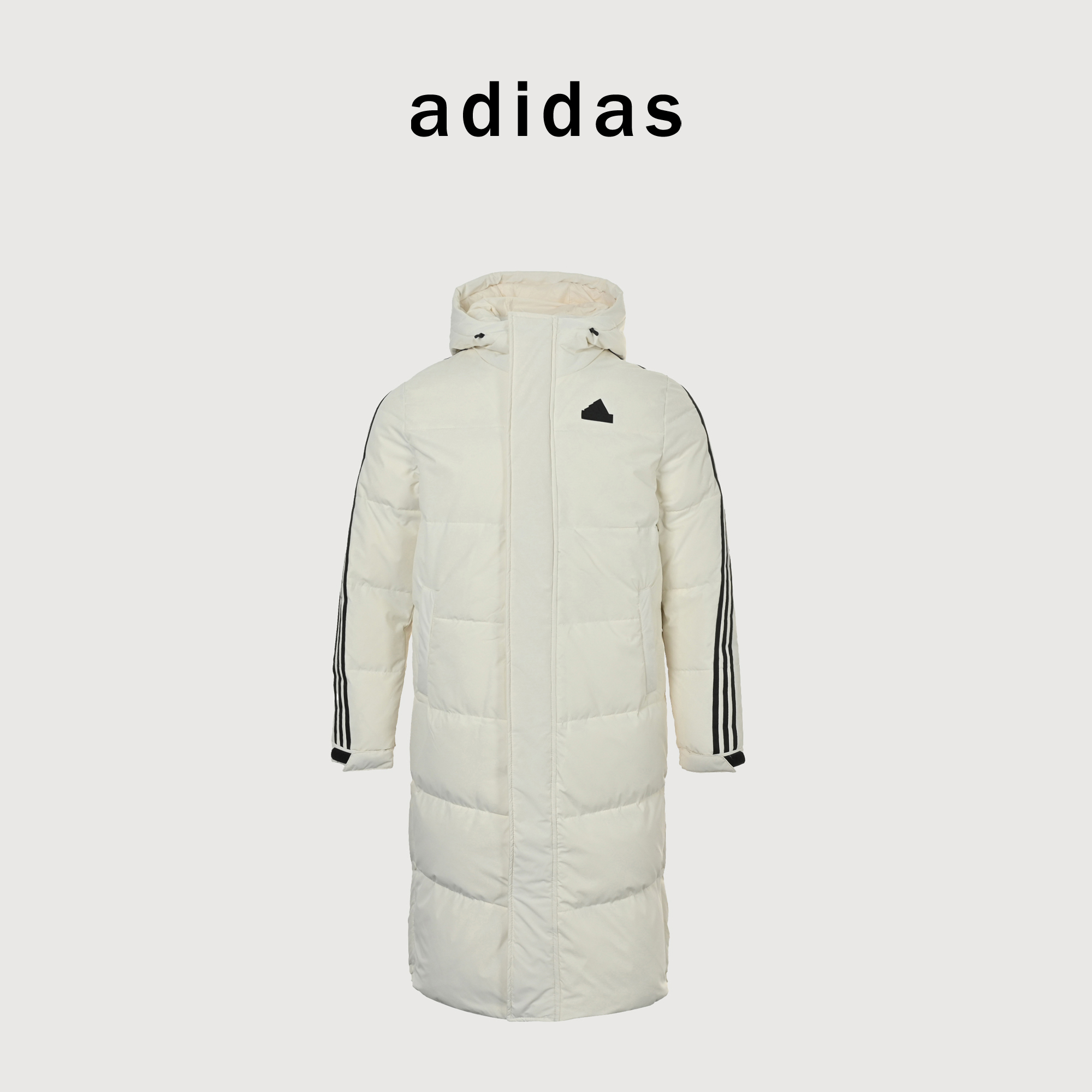 本地自取💰530
Adidas 阿迪达斯 三条杠保暖专柜长款落肩款羽绒服
明星同款阿迪羽绒服 adidas 休闲舒适保暖长款羽绒服 男女同款  面料采用原版定制防水防静电布料 内里采用尼龙双层封禁设计 过膝长款设计超级保暖 分区填充300克标准80白鸭绒 蓬松度超好 轻便不厚重 拉链带有定制logo 袖子侧边经典三条杠 内里配备口袋 胸前刺绣硅胶小标 清晰立体又饱满 袖口松紧设计更加防风保暖 下摆按扣设计可随意调节 方便户外行动 宽松的版型不挑人 穿上就是行走的棉被 丝毫不惧寒冬 
L SIZE:S-XL