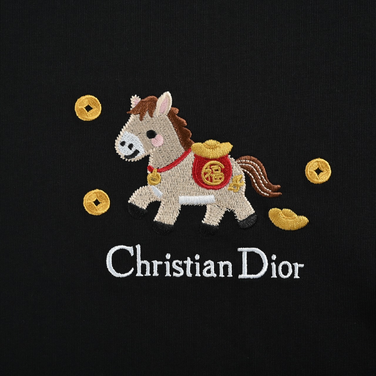 Dior 迪奥 26SS 马年限定款 小马刺绣短袖-Chinese UA Cheap High Quatity Brand Clothes Bags handbags Sneakers wholesale wholesaler seller from China Factory suppliers Fashion Clothing Shoes best Quality Beautiful Price Dior 迪奥 26SS 马年限定款 小马刺绣短袖