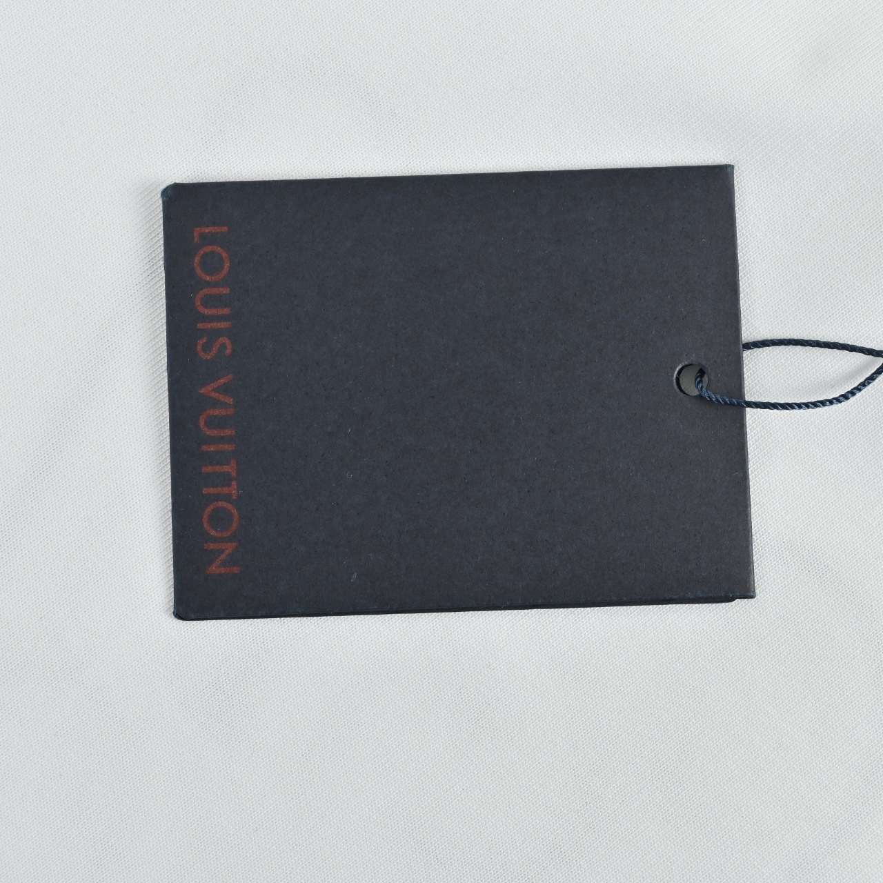 Louis Vuitton 路易威登 26ss 前后皮革字母logo短袖t恤-Chinese wholesaler seller Clothes Bags handbags wholesale Shoes High Quatity wholesaler seller Cheap Sneakers from China Factory Chinese suppliers china wholesale clothing wholesaler seller Louis Vuitton 路易威登 26ss 前后皮革字母logo短袖t恤