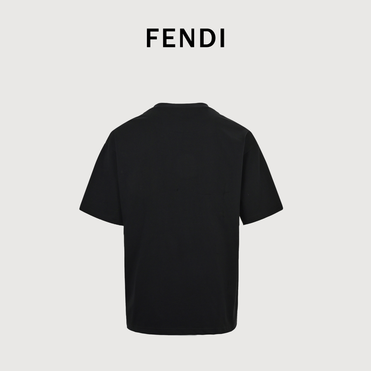 FENDI 芬迪 2026新款 重工刺绣宠物狗F字母logo 男女同款 短袖T恤-Top High Quatity Cheap Sneakers Fashion Clothing Clothes Bags handbags Shoes of all Brand wholesale With The best Quality And Beautiful Price from China Factory Chinese suppliers wholesaler seller FENDI 芬迪 2026新款 重工刺绣宠物狗F字母logo 男女同款 短袖T恤