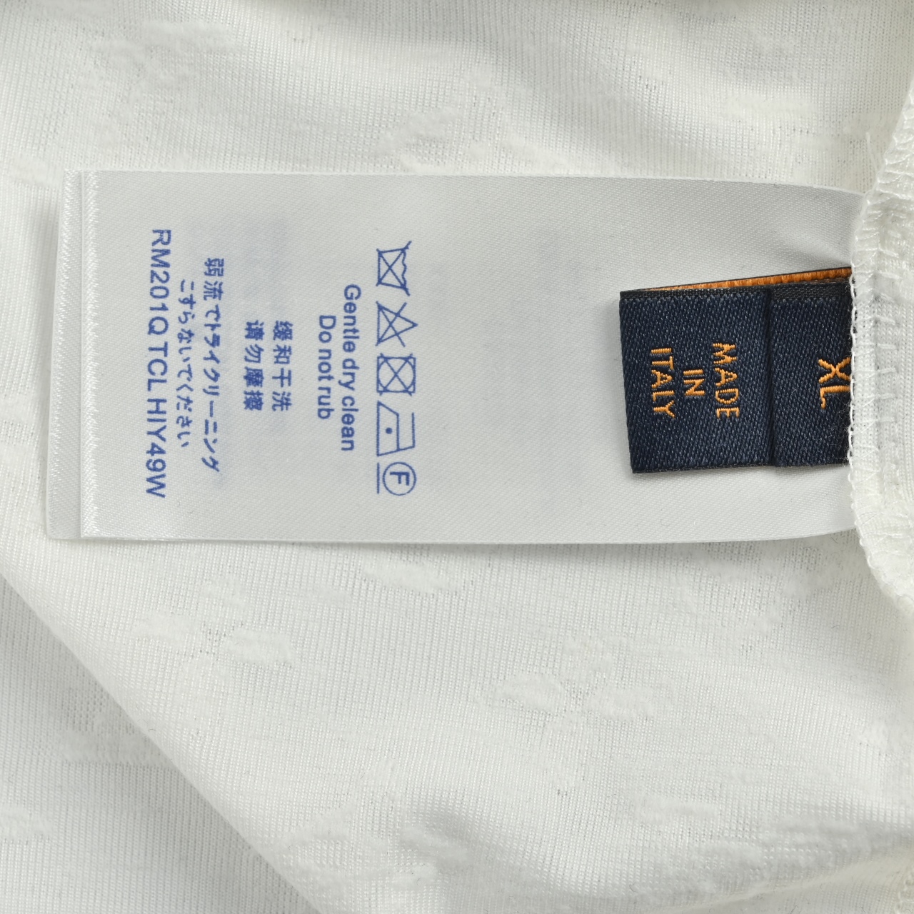 Louis Vuitton/路易威登 2026SS 满印老花三叶草点缀刺绣字LOGO 短袖T恤-Chinese UA Cheap High Quatity Brand Clothes Bags handbags Sneakers wholesale wholesaler seller from China Factory suppliers Fashion Clothing Shoes best Quality Beautiful Price Louis Vuitton/路易威登 2026SS 满印老花三叶草点缀刺绣字LOGO 短袖T恤