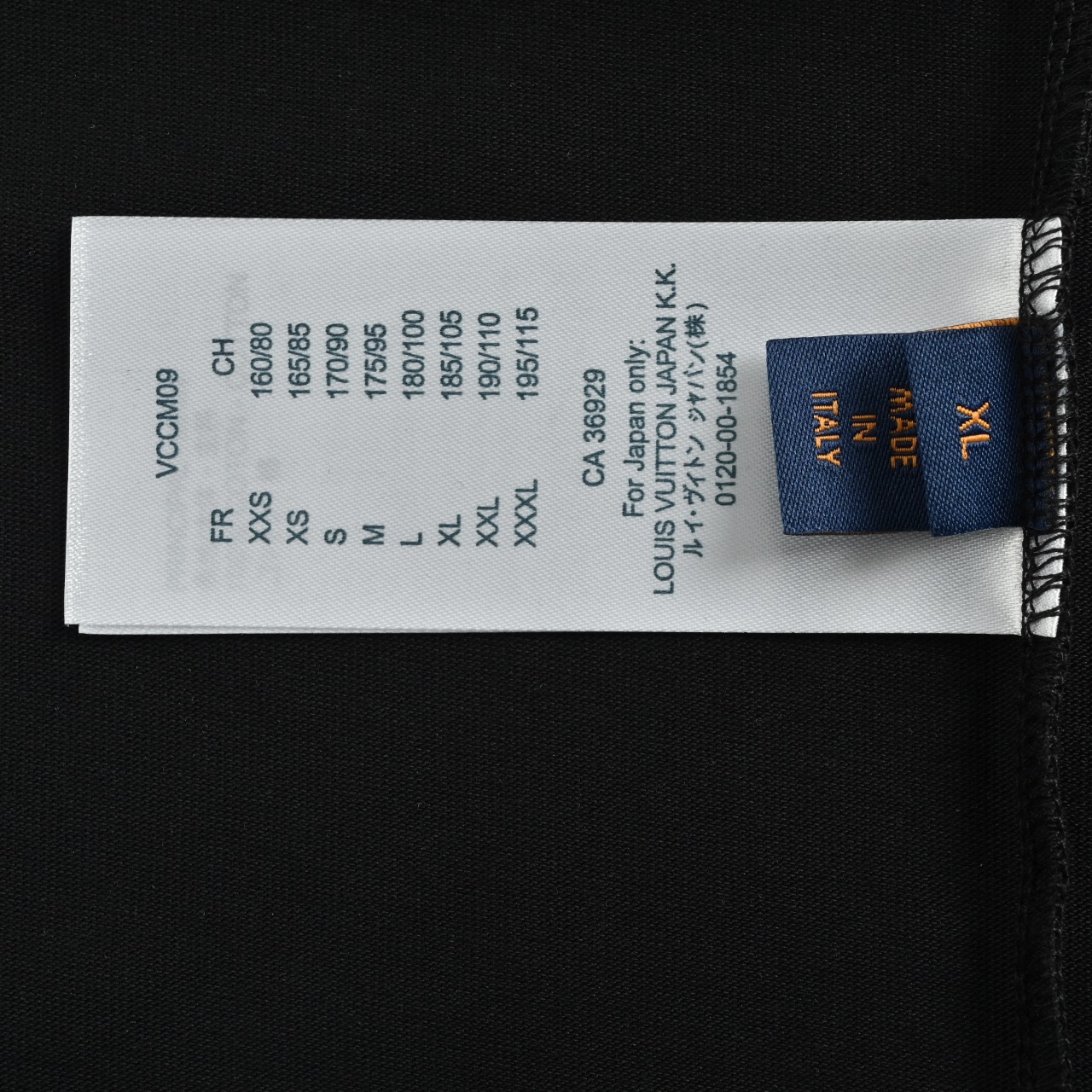 Louis Vuitton/路易威登 26ss 三花立体logo刺绣短袖 黑色 白色