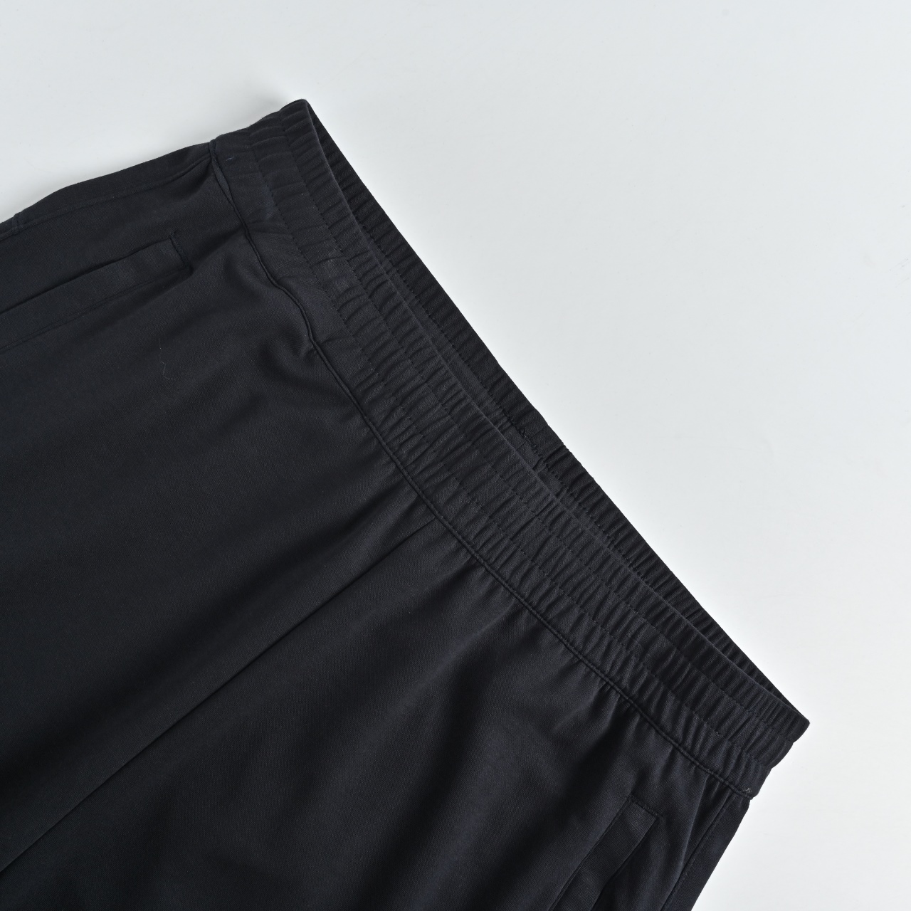DESCENTE/迪桑特 新款夏季透气长裤 黑色 灰色-Chinese UA Cheap High Quatity Brand Clothes Bags handbags Sneakers wholesale wholesaler seller from China Factory suppliers Fashion Clothing Shoes best Quality Beautiful Price DESCENTE/迪桑特 新款夏季透气长裤 黑色 灰色