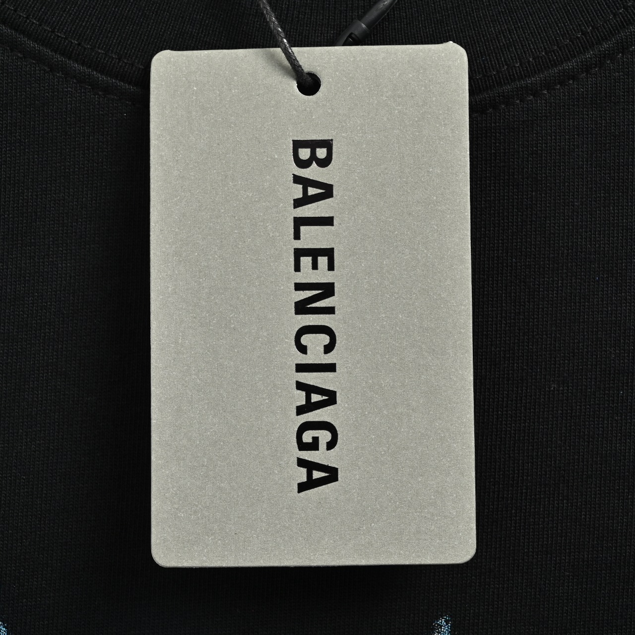 Balenciaga/巴黎世家 闪电铁塔水洗破洞短袖T恤 暗黑摇滚风-莆田鞋,莆田鞋货源,高仿鞋,高仿鞋货源,安福档口,莆田高仿鞋,莆田鞋批发,高仿鞋批发,莆田高仿运动鞋,高仿运动鞋,莆田运动鞋 Balenciaga/巴黎世家 闪电铁塔水洗破洞短袖T恤 暗黑摇滚风