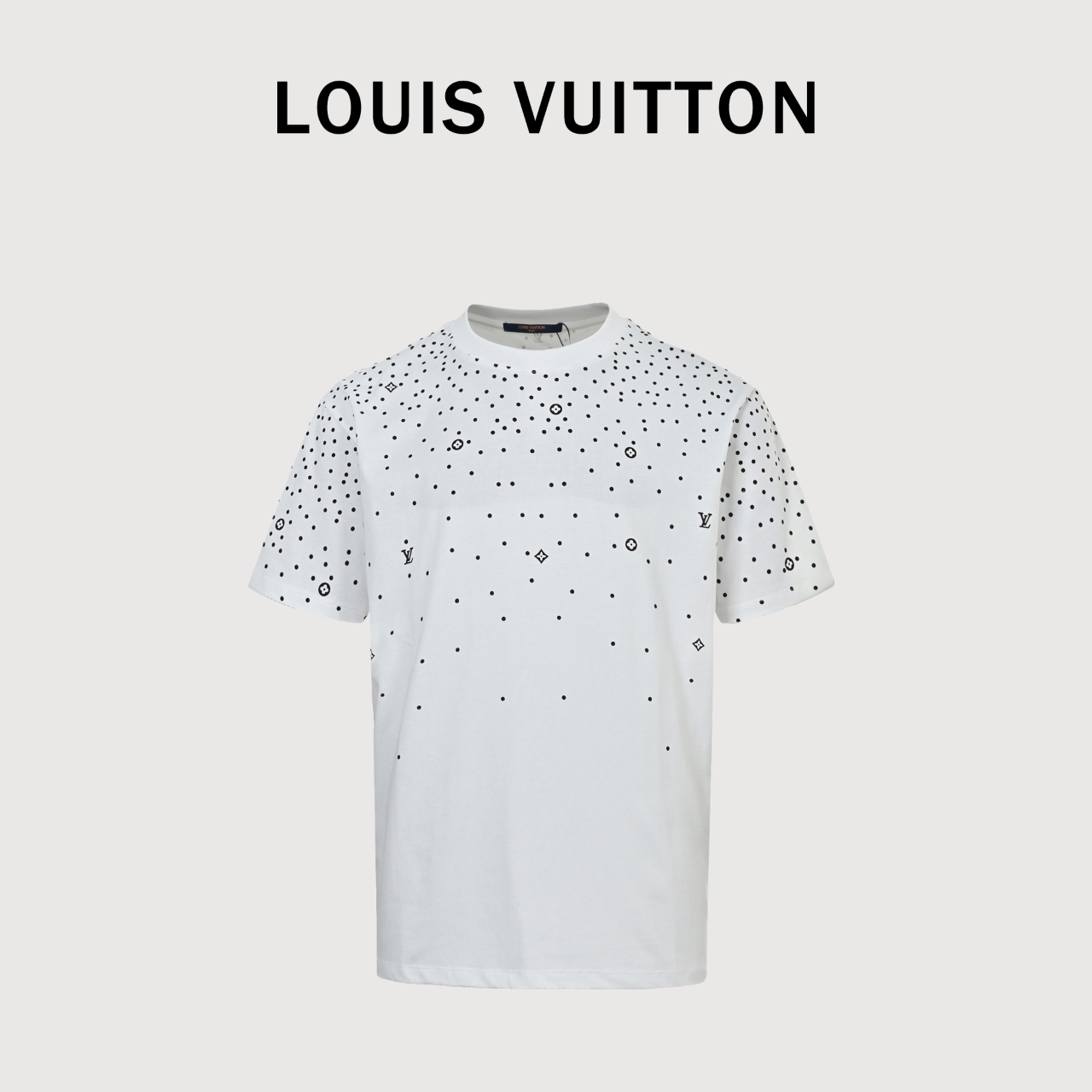  Louis Vuitton/路易威登LV 满天星印花短袖T恤 定做布料 印花辅料细节都是采用一比一复刻 采用300g棉质布料32支精双棉纱平纹 无蚀尘毛艺工处布理面 特拉种捆机器边双锁链包线缝纯棉制定面料 顶代级购版本 随卖意无惧品压质力