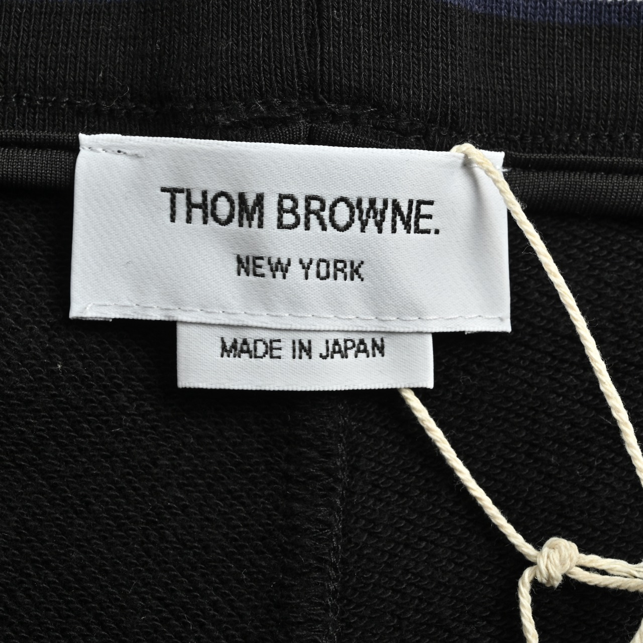 ThomBrowne/汤姆布朗 TB 经典四杠 色织短裤 碳灰