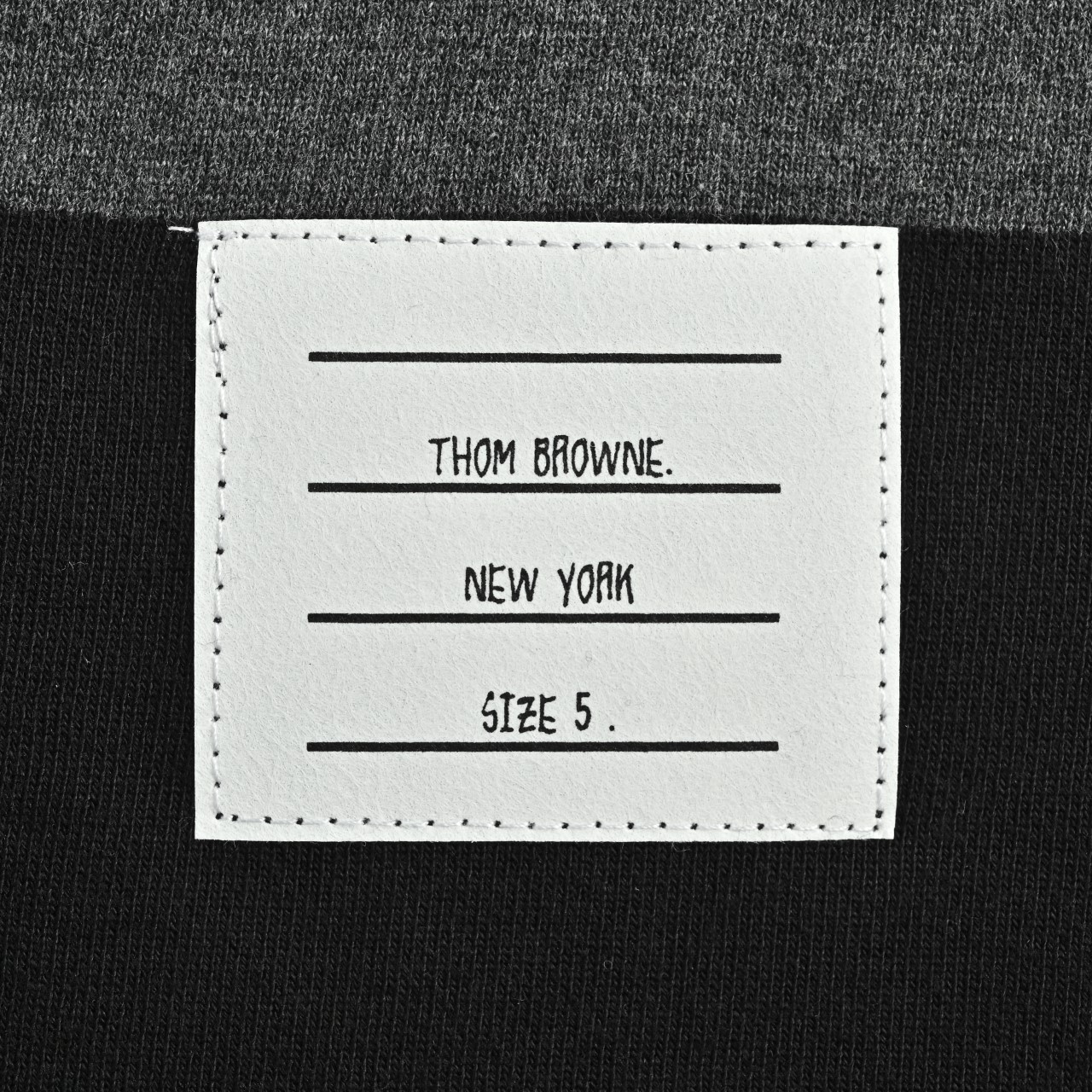 ThomBrowne/汤姆布朗 TB 经典四杠 色织短裤 碳灰