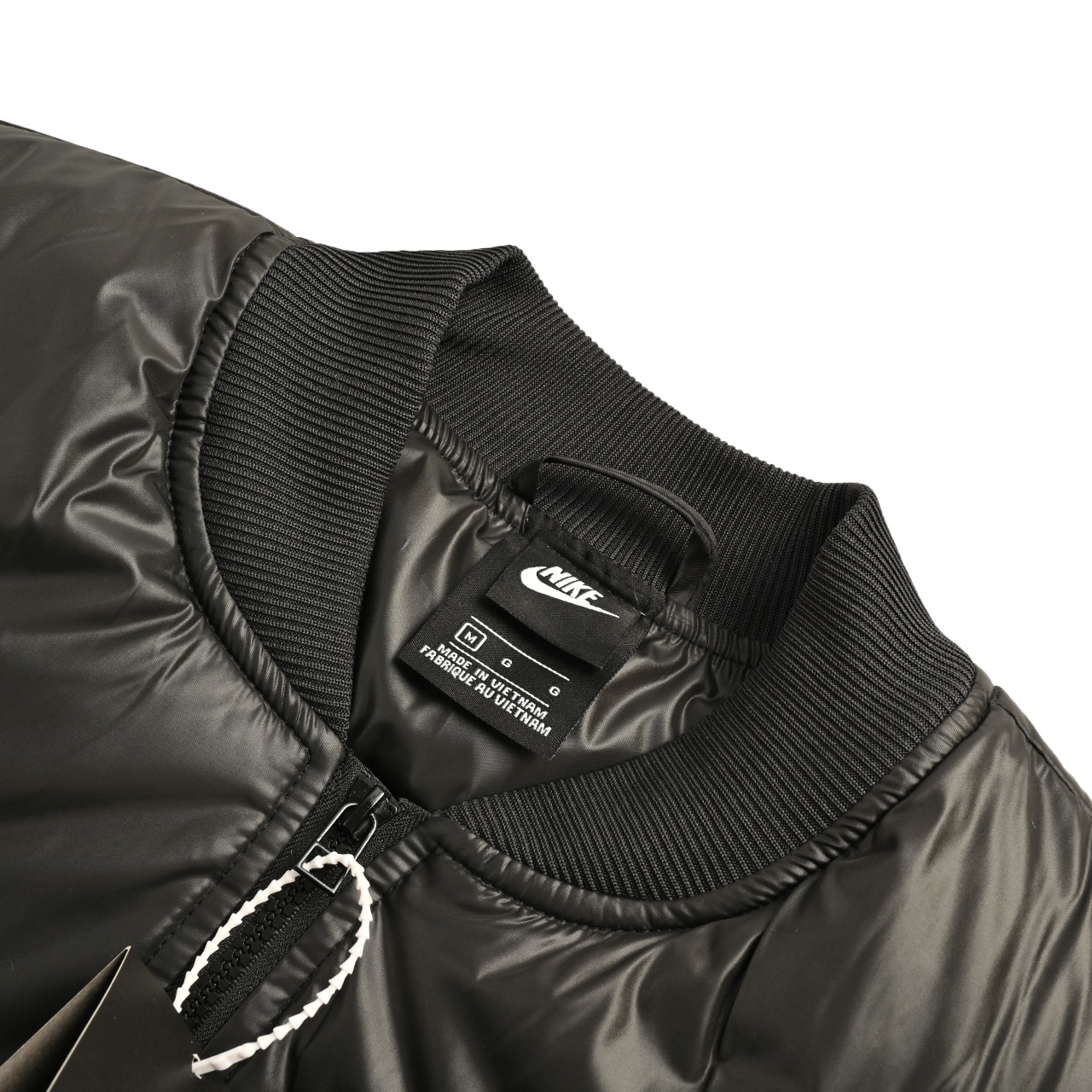Nike / 耐克 经典硅胶小钩Sportswear Down—Fill Windrunner 立领飞行夹克羽绒棉服棉衣 黑色 军绿色