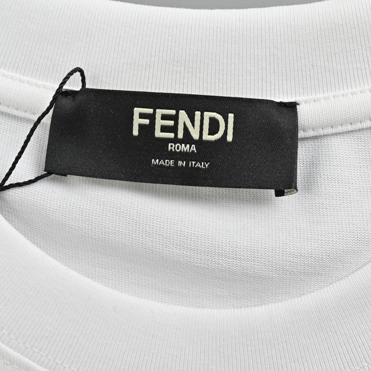Fendi 芬迪 FD 彩色刺绣ff字母图案 短袖T恤