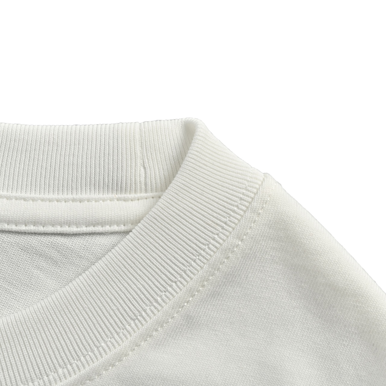 Louis Vuitton/路易威登 25ss LOGO立体刺绣短袖