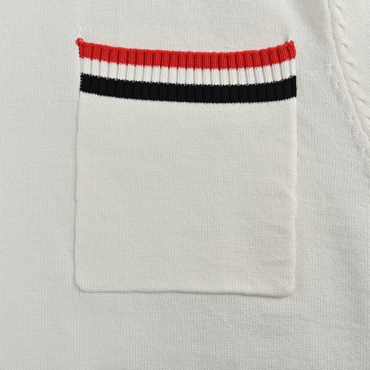 ThomBrowne/汤姆布朗 TB 领口三色简约针织圆领短袖 TB经典版型