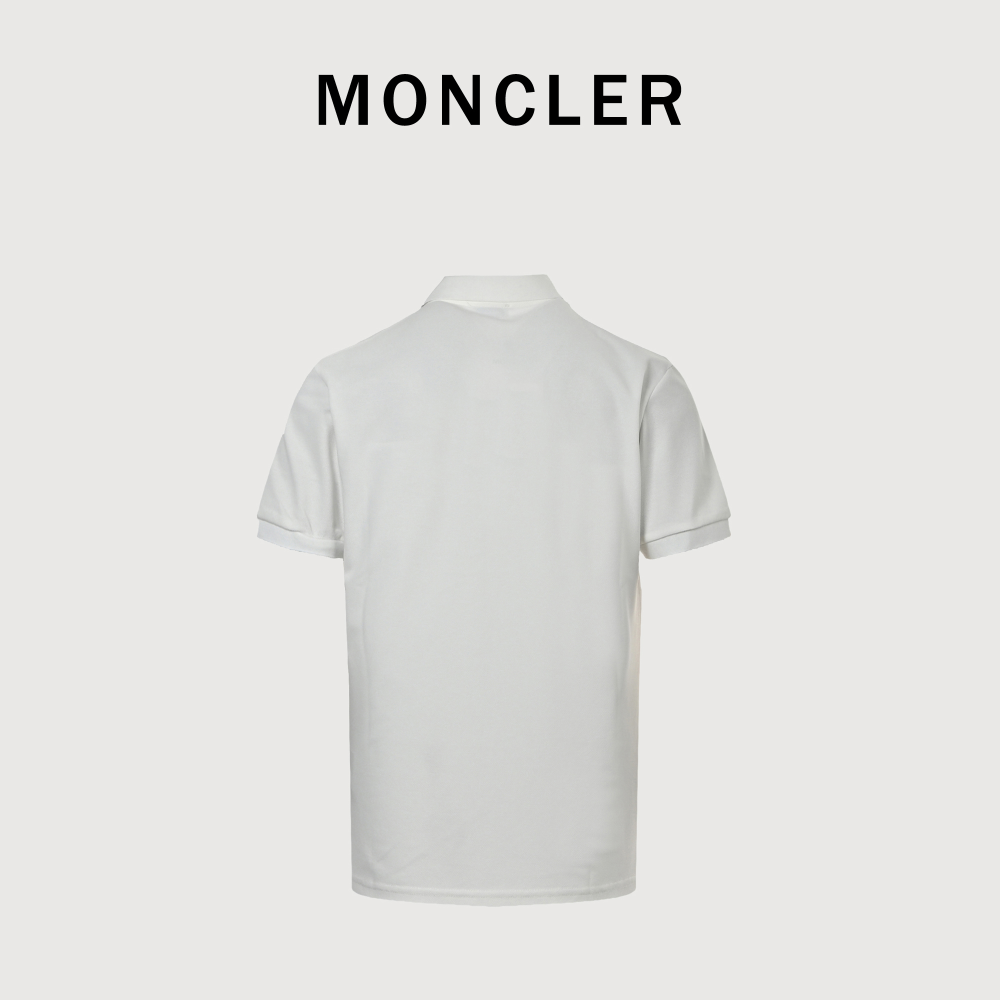 Moncler/蒙口 经典徽章刺绣Polo短袖