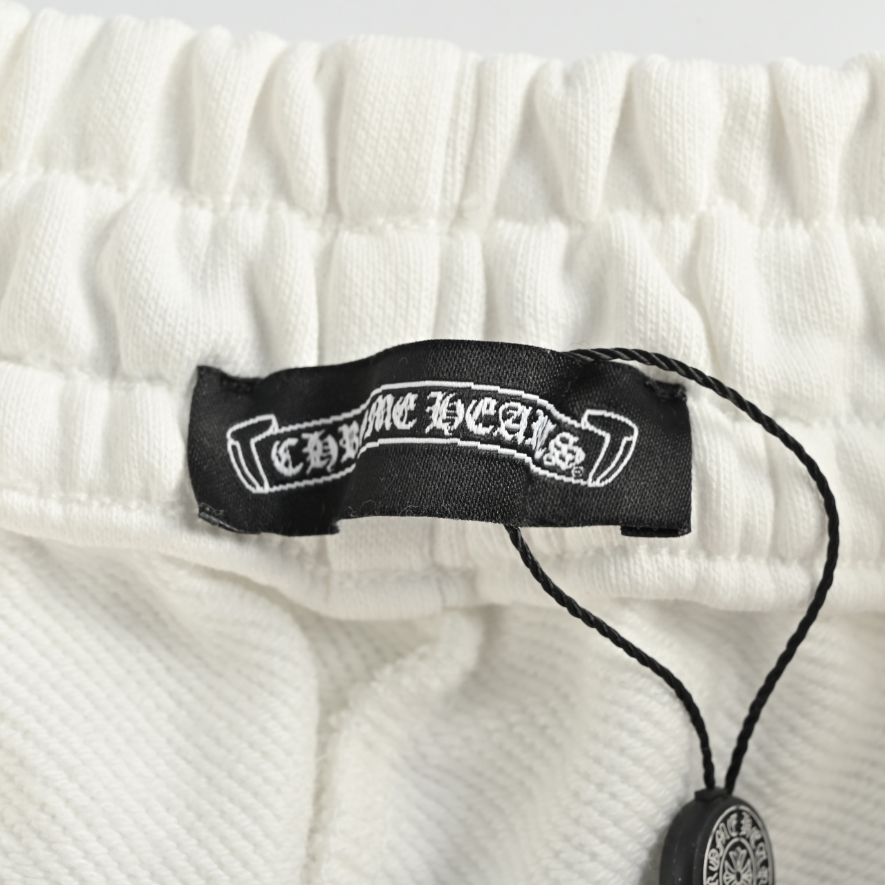 Chrome Hearts/克罗心 24ss 贴布十字梵文卷轴刺绣短裤