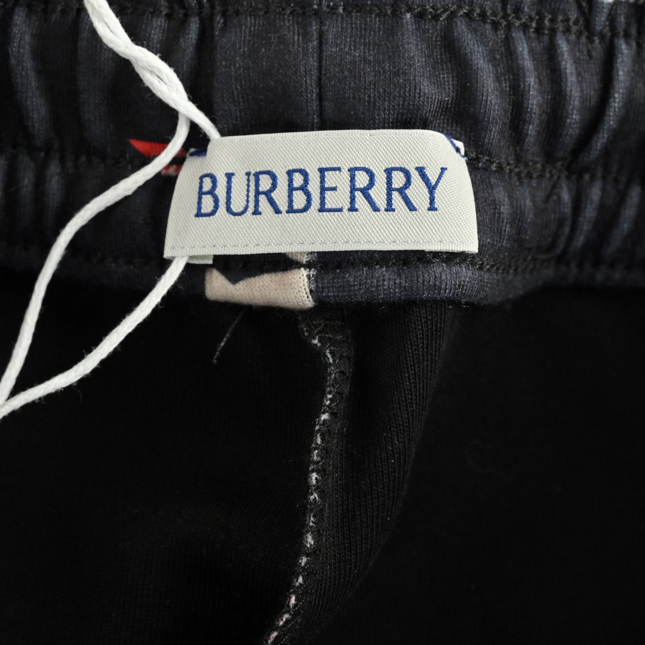 BURBERRY/巴宝莉BBR 格纹战马 印花短裤