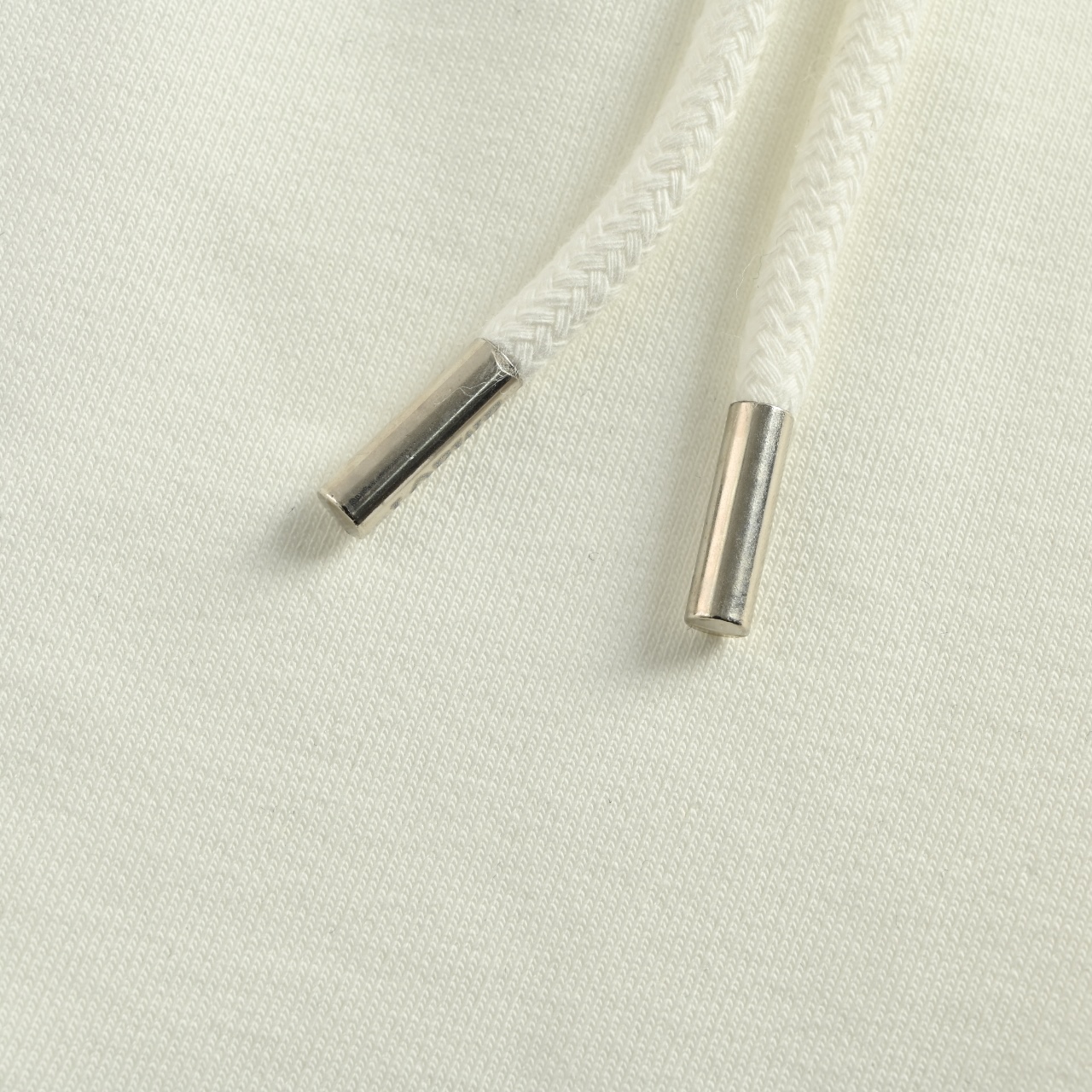 LOEWE 罗意威 人字曲线刺绣 短裤