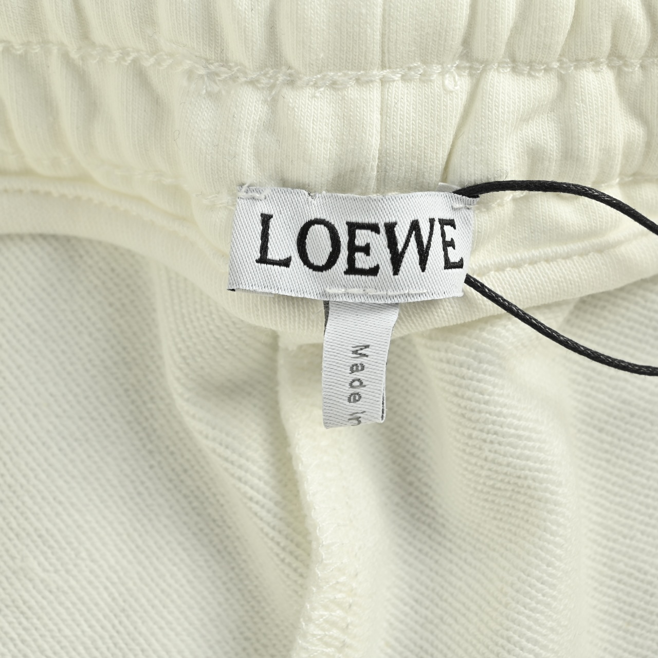 LOEWE 罗意威 人字曲线刺绣 短裤