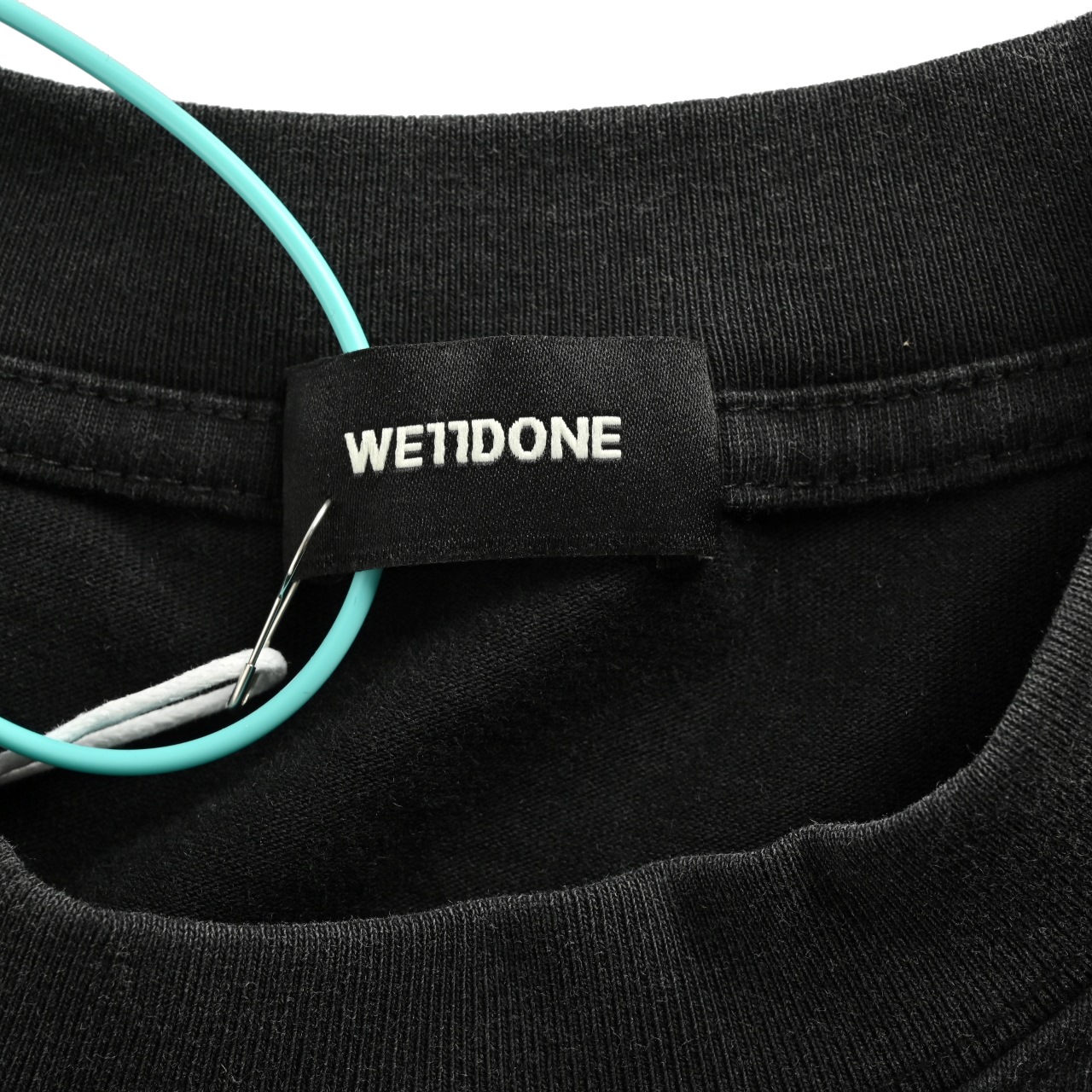 WE11DONE 新款手绘兔子印花洗水怀旧 短袖T恤-Chinese UA Cheap High Quatity Brand Clothes Bags handbags Sneakers wholesale wholesaler seller from China Factory suppliers Fashion Clothing Shoes best Quality Beautiful Price WE11DONE 新款手绘兔子印花洗水怀旧 短袖T恤