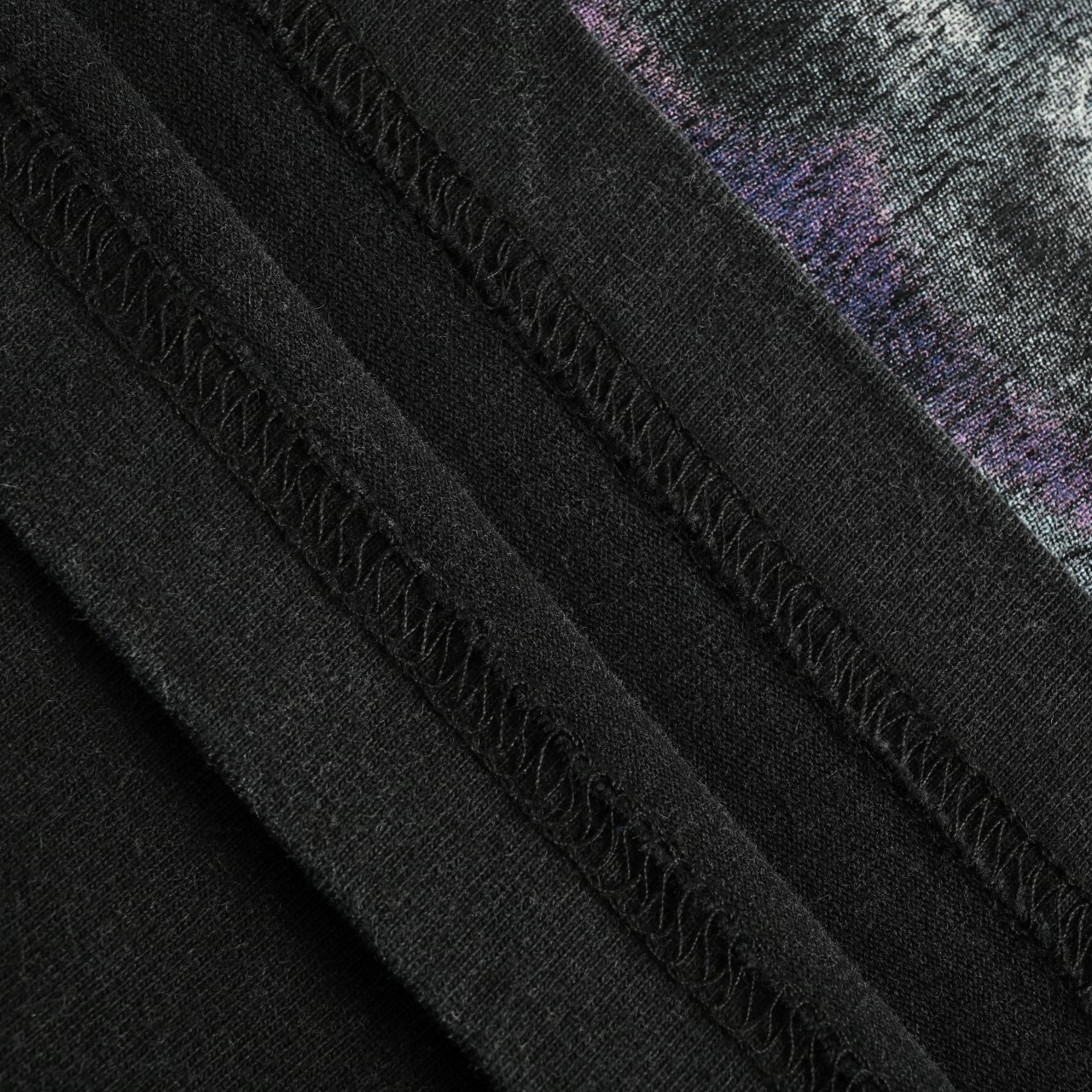 WE11DONE 新款手绘兔子印花洗水怀旧 短袖T恤-Chinese UA Cheap High Quatity Brand Clothes Bags handbags Sneakers wholesale wholesaler seller from China Factory suppliers Fashion Clothing Shoes best Quality Beautiful Price WE11DONE 新款手绘兔子印花洗水怀旧 短袖T恤