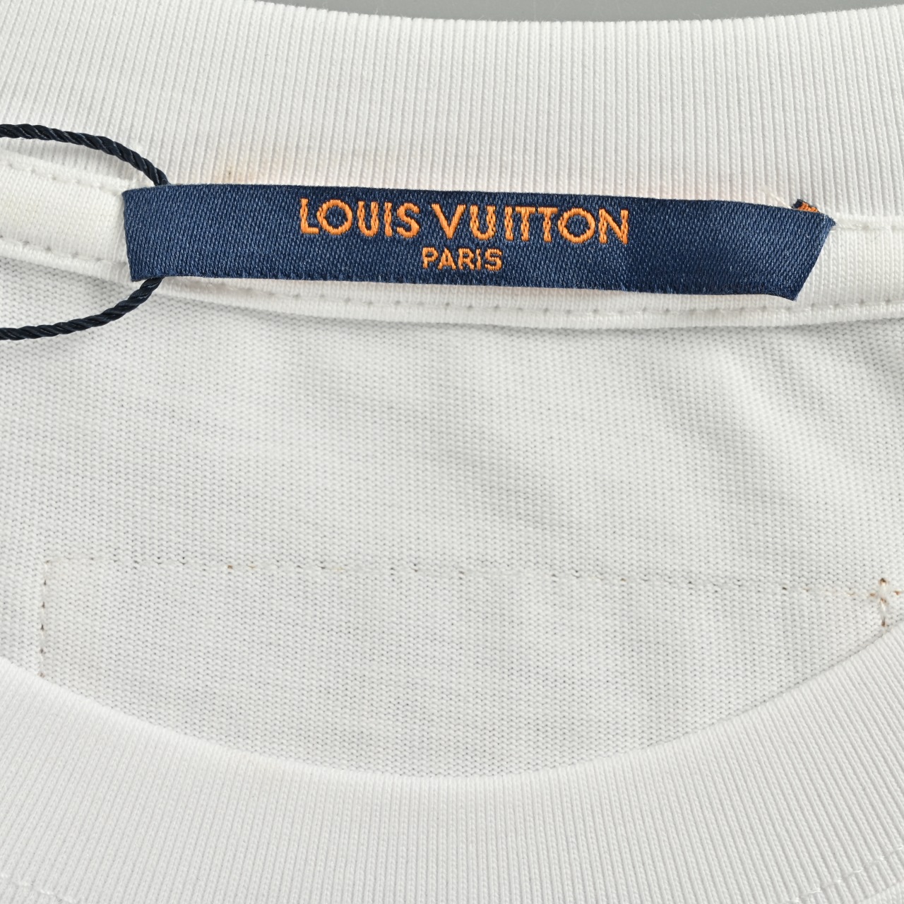 LouisVuitton/路易威登 25ss 涂鸦logo印花短袖T恤 白色 黑色