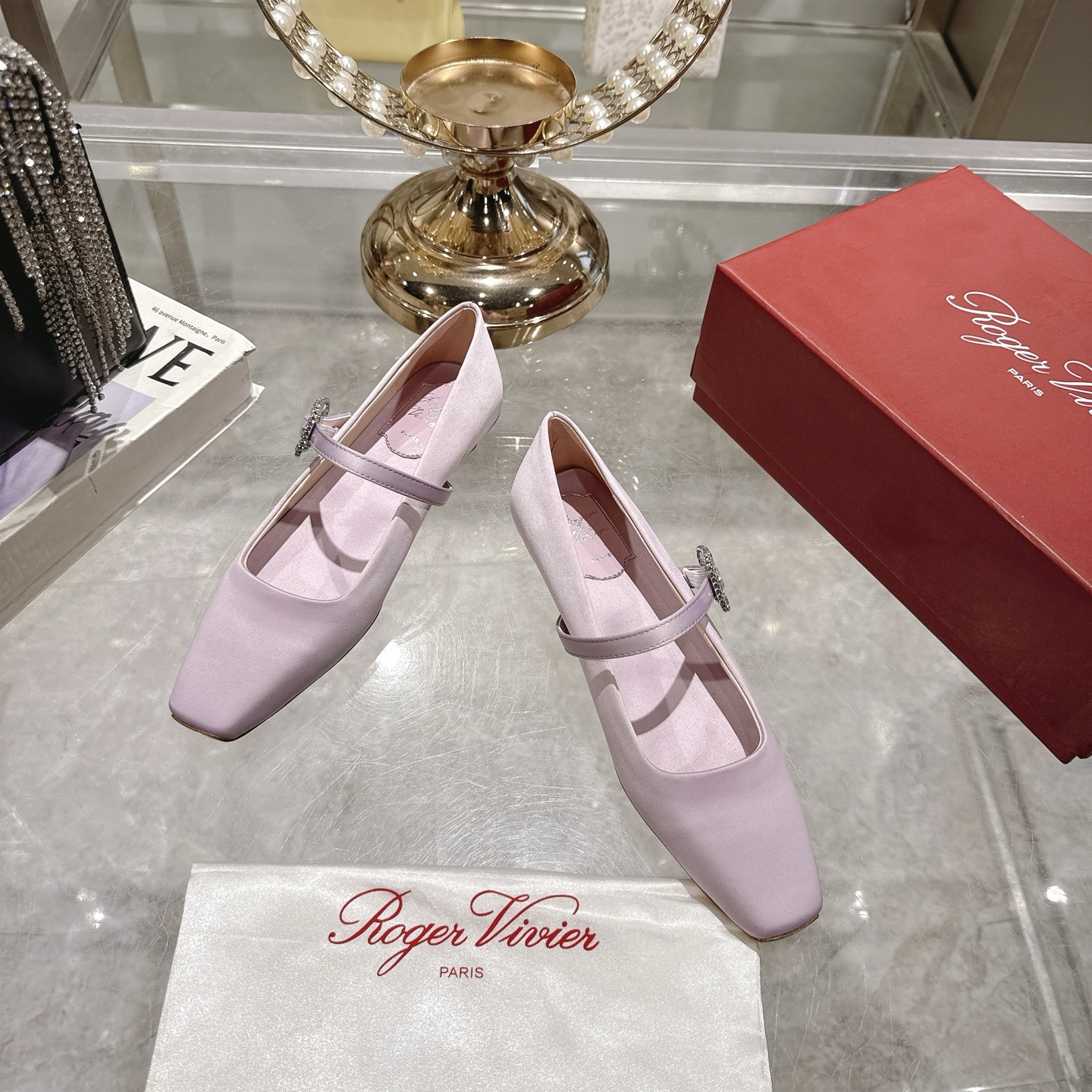 French-made RV 25ss Mary Jane shoes with elegant design, silk material, sheepskin lining, and original gold details. - 图片 2