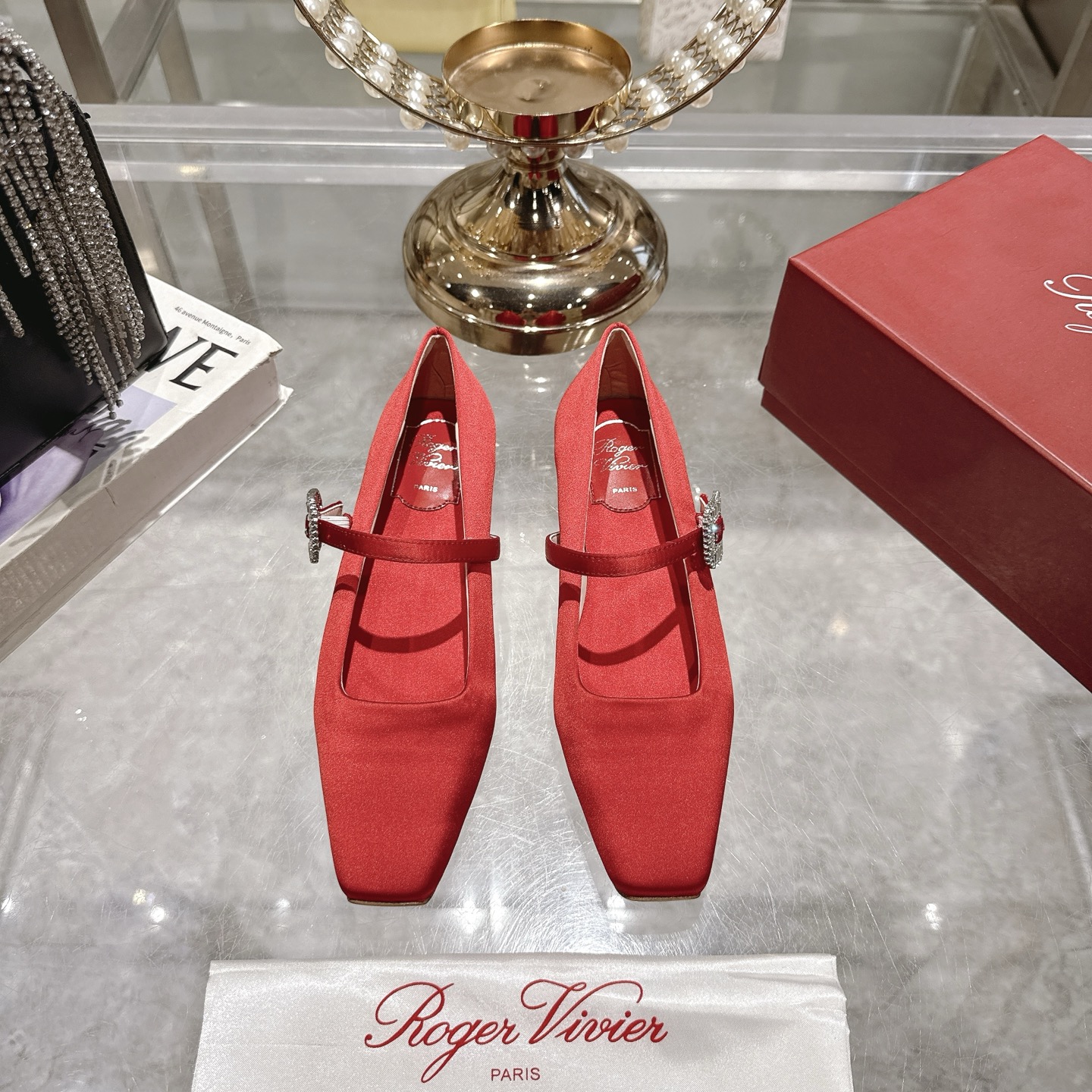 French Retro Mary Jane Ballerina Shoes with Original Silk and Sheepskin – Product Details and Specifications