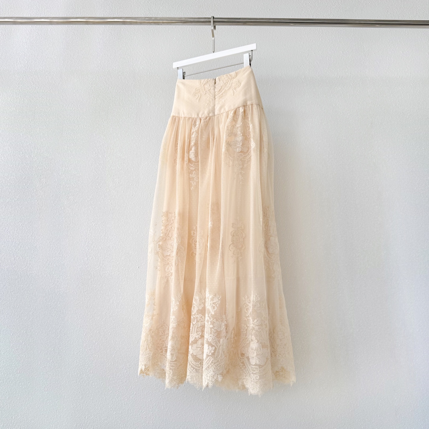 Elegant Lace Maxi Skirt - Vintage Inspired, Timeless Style for Women 6 i1760433969412 1214 0 5