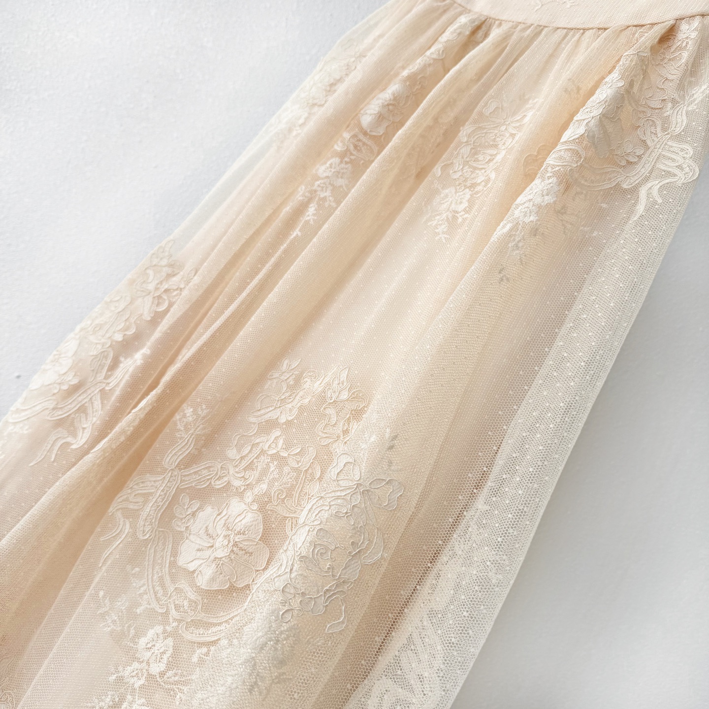 Elegant Lace Maxi Skirt - Vintage Inspired, Timeless Style for Women 4 i1760433969452 584 0 6