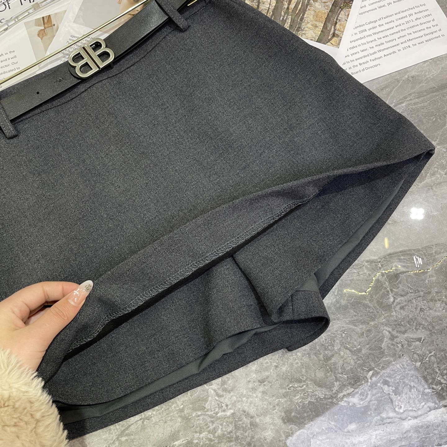 2025 Sprout-Packed Female Suit: Original Hard-Core Design with High Waist in Various Colors - 图片 4