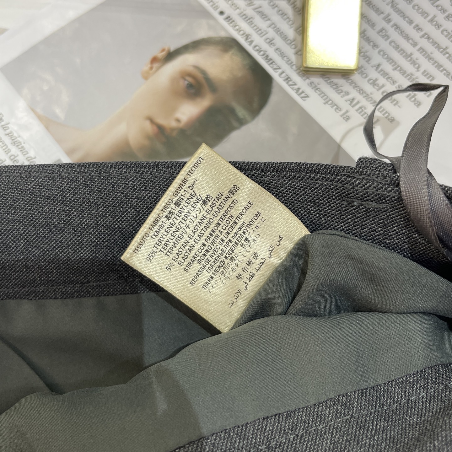 2025 Sprout-Packed Female Suit: Original Hard-Core Design with High Waist in Various Colors - 图片 6