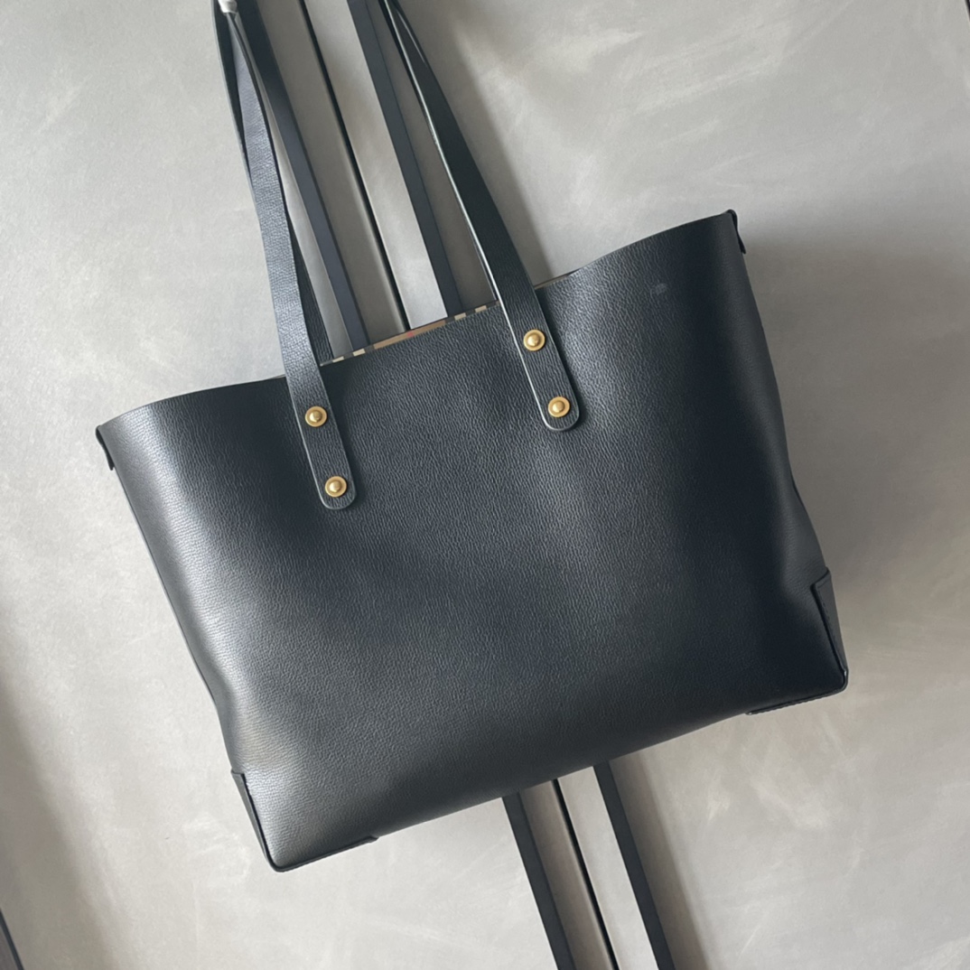[Burberry Women