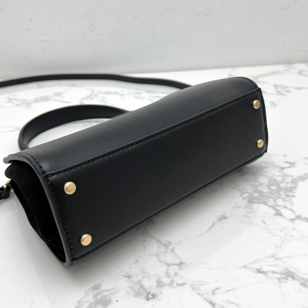 Tory Burch 小号黑
