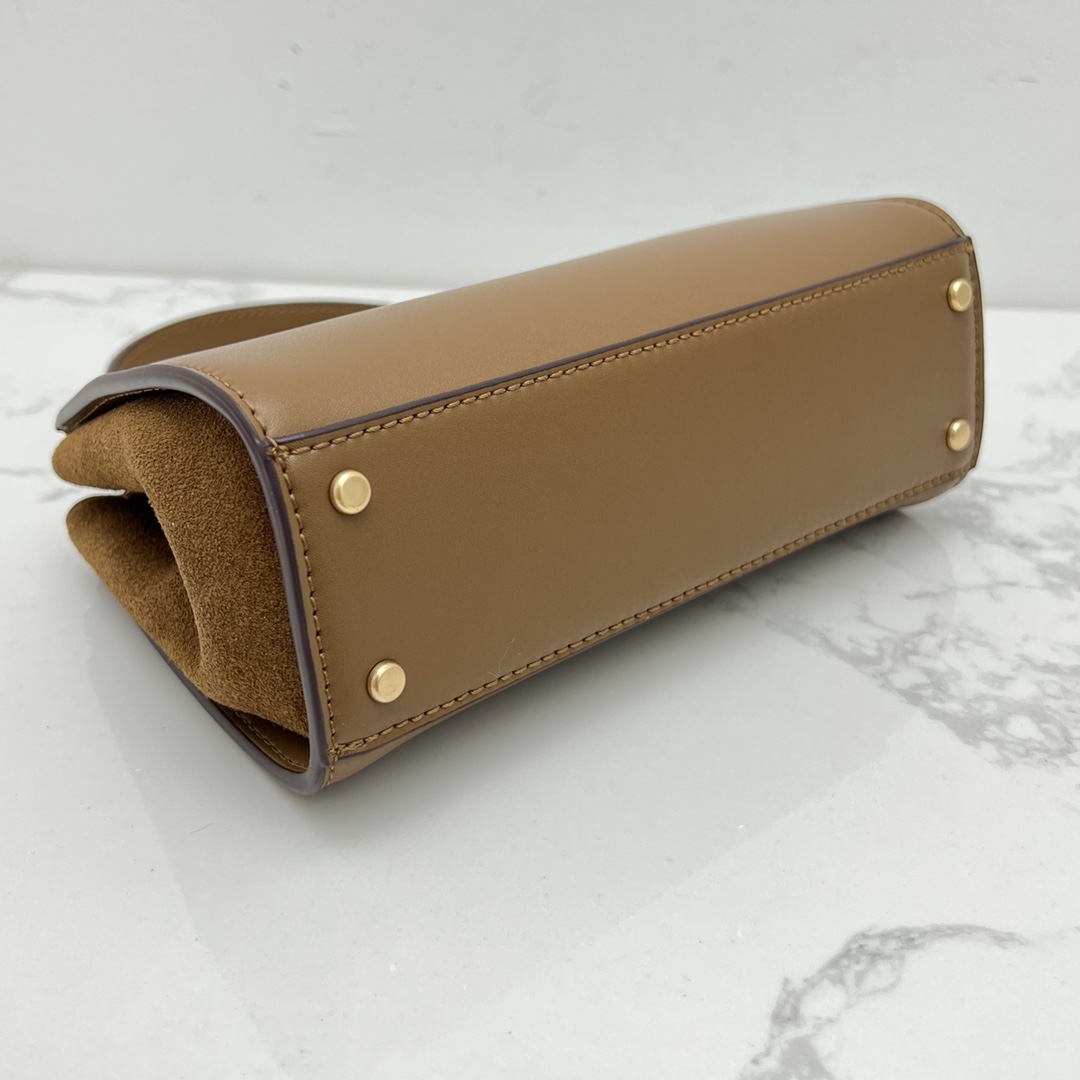 Tory Burch 小号杏色