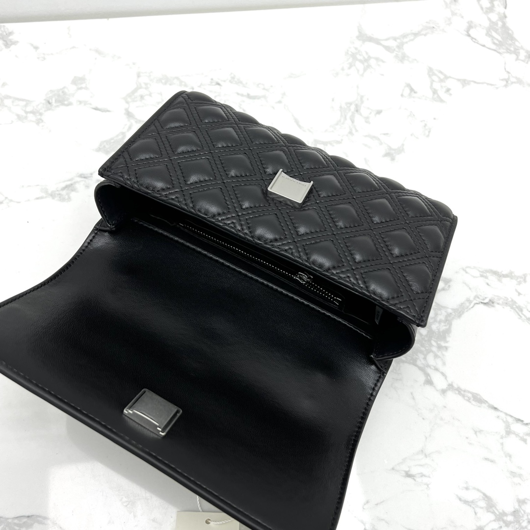 Tory Burch ～ 银色五金 FLEMING 75576小号羊皮斜挎包 最新羊皮流苏菱格包 简约包型