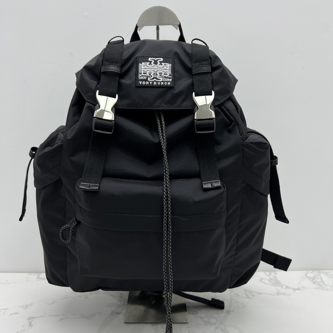 Tory Burch ～TORYBURCH 136872 最新款防水尼龙登山包 男女通用款 百分百防水
