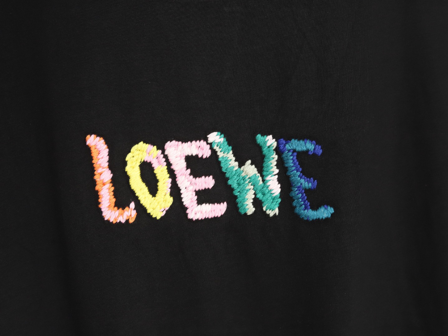 Loewe 罗意威 彩虹绣花圆领短袖T恤