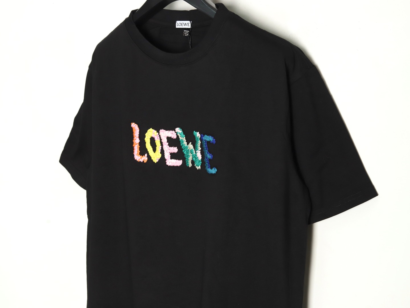 Loewe 罗意威 彩虹绣花圆领短袖T恤