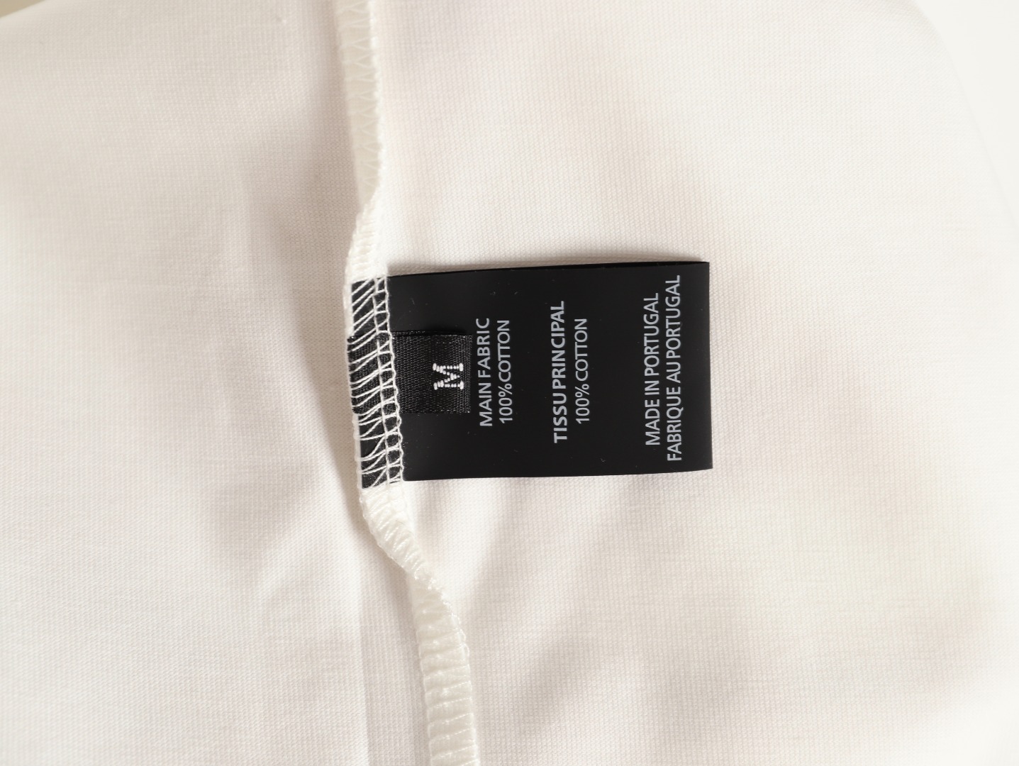 vetements 维特萌 徽标小logo标语印花短袖T恤-Chinese UA Cheap High Quatity Brand Clothes Bags handbags Sneakers wholesale wholesaler seller from China Factory suppliers Fashion Clothing Shoes best Quality Beautiful Price vetements 维特萌 徽标小logo标语印花短袖T恤