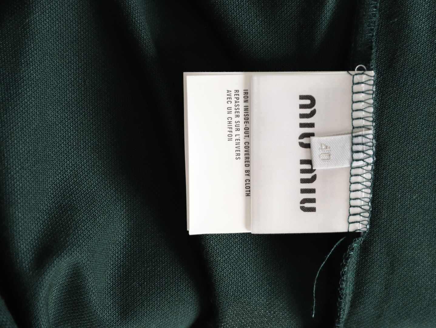 MiuMiu/缪缪 墨绿字母珠地布Polo长袖-Chinese UA Cheap High Quatity Brand Clothes Bags handbags Sneakers wholesale wholesaler seller from China Factory suppliers Fashion Clothing Shoes best Quality Beautiful Price MiuMiu/缪缪 墨绿字母珠地布Polo长袖