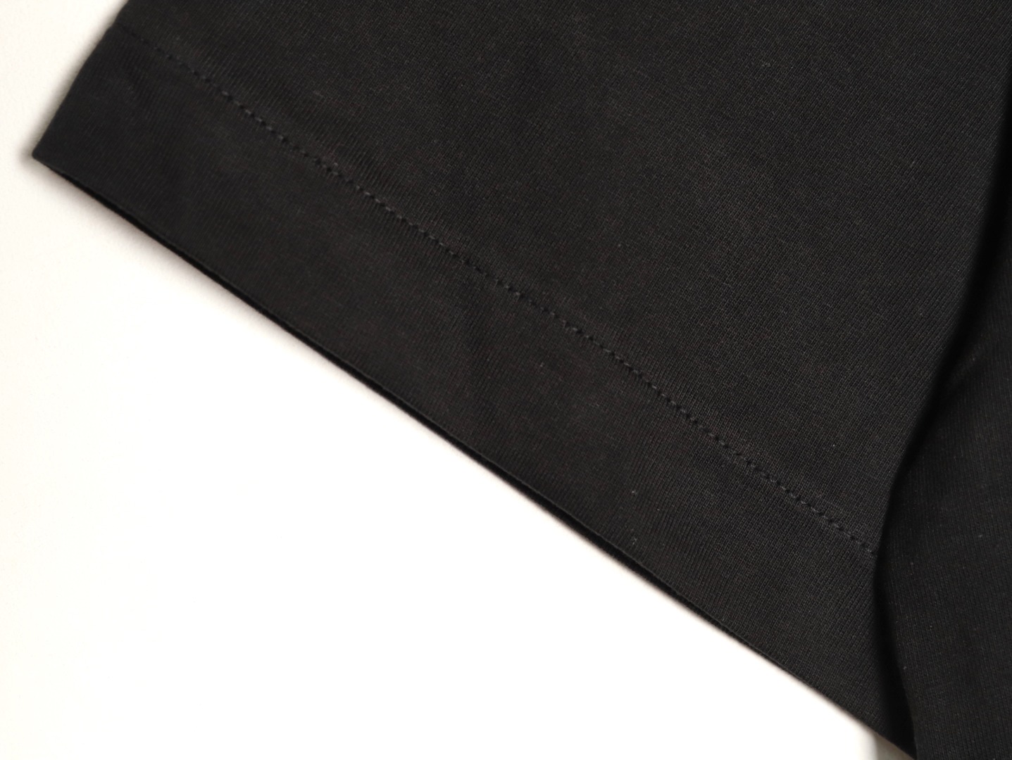 Off white Ow鳄鱼美金短袖-Chinese UA Cheap High Quatity Brand Clothes Bags handbags Sneakers wholesale wholesaler seller from China Factory suppliers Fashion Clothing Shoes best Quality Beautiful Price Off white Ow鳄鱼美金短袖